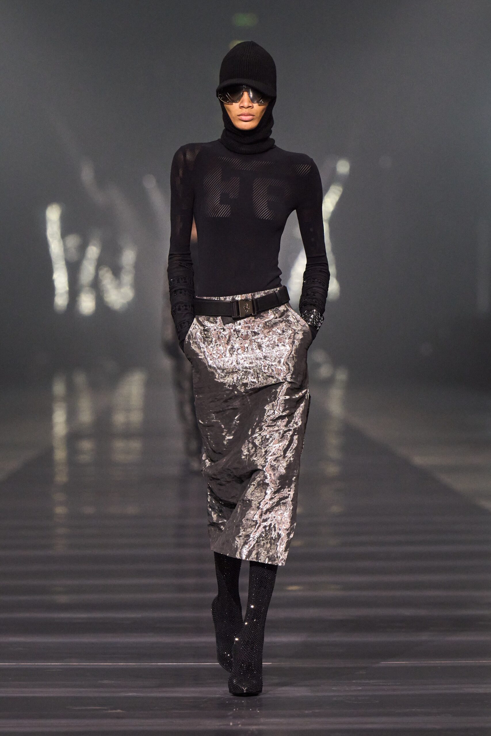 Ferrari F/W 22 Look 42