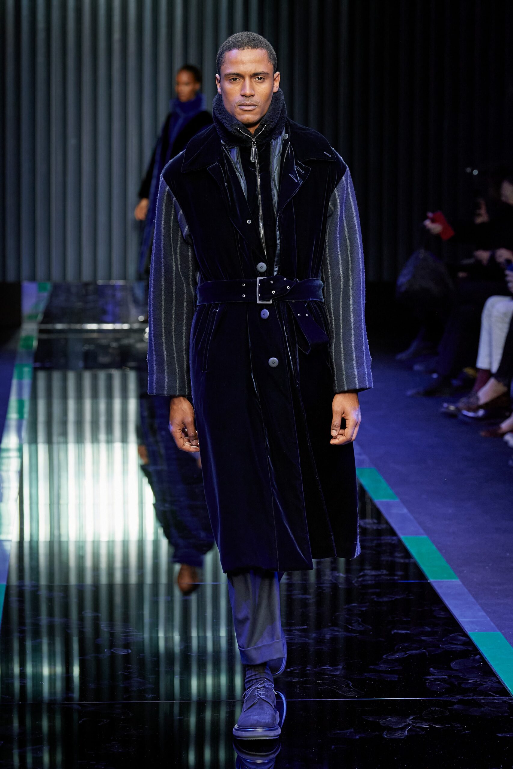 Giorgio Armani F/W 22 Look 42