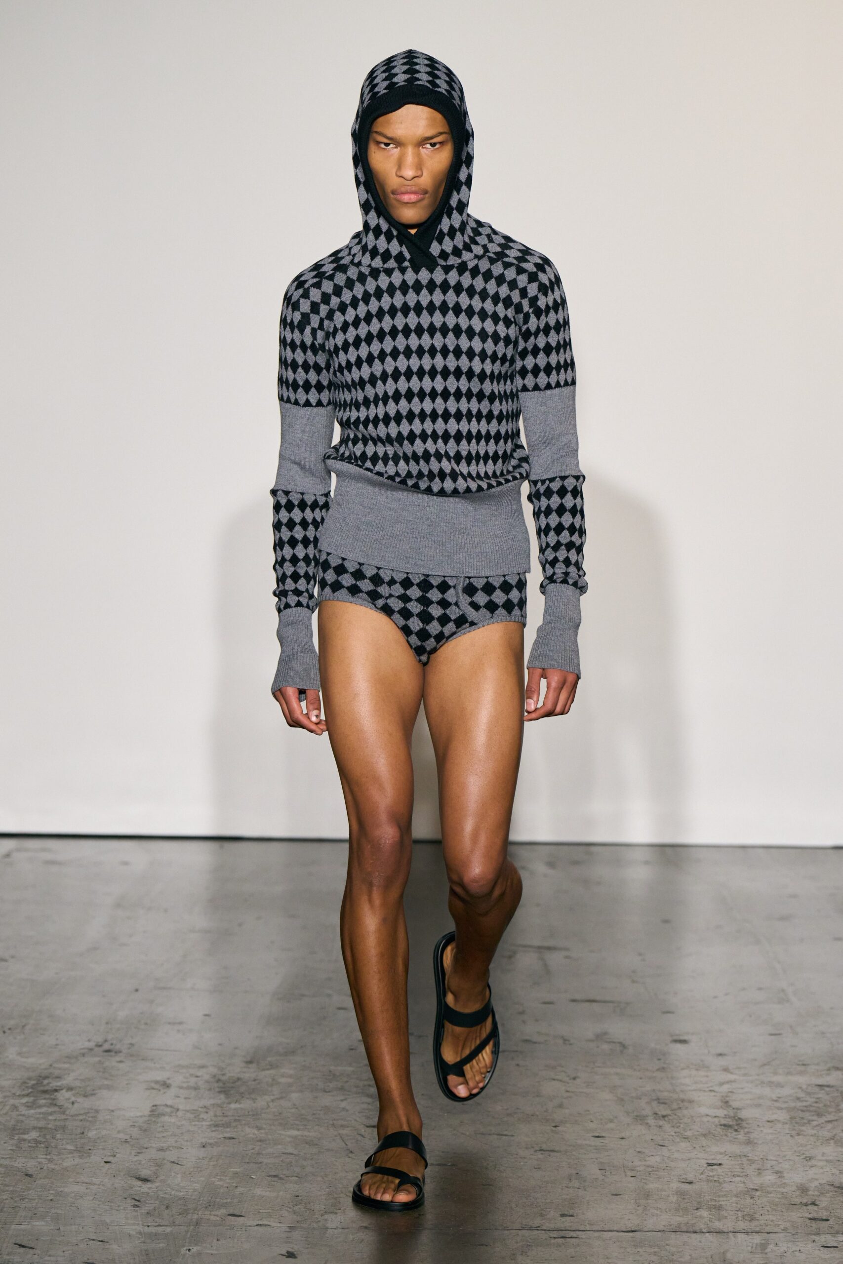 Fashion East F/W 22 Look 41