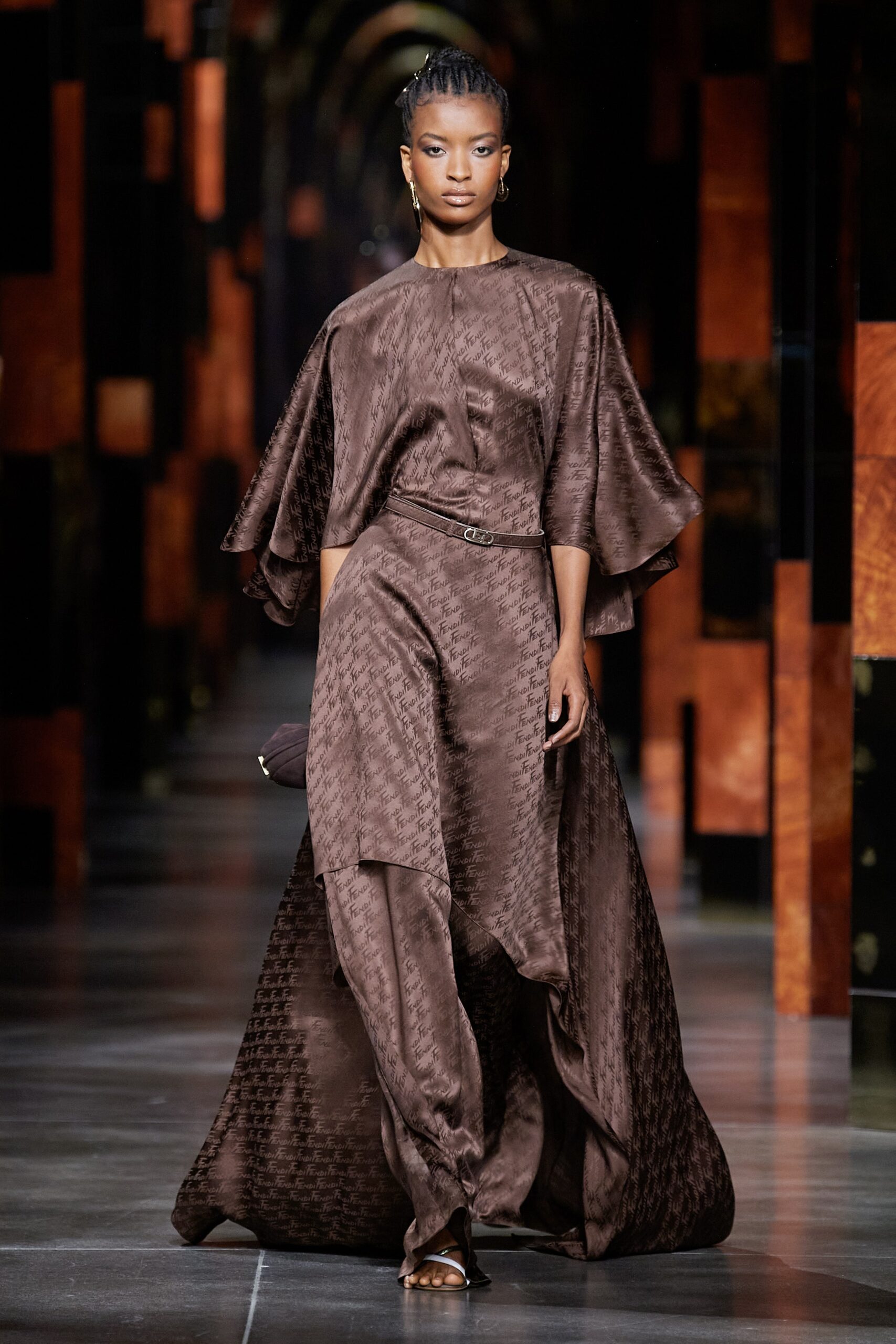 Fendi S/S 22 Look 43