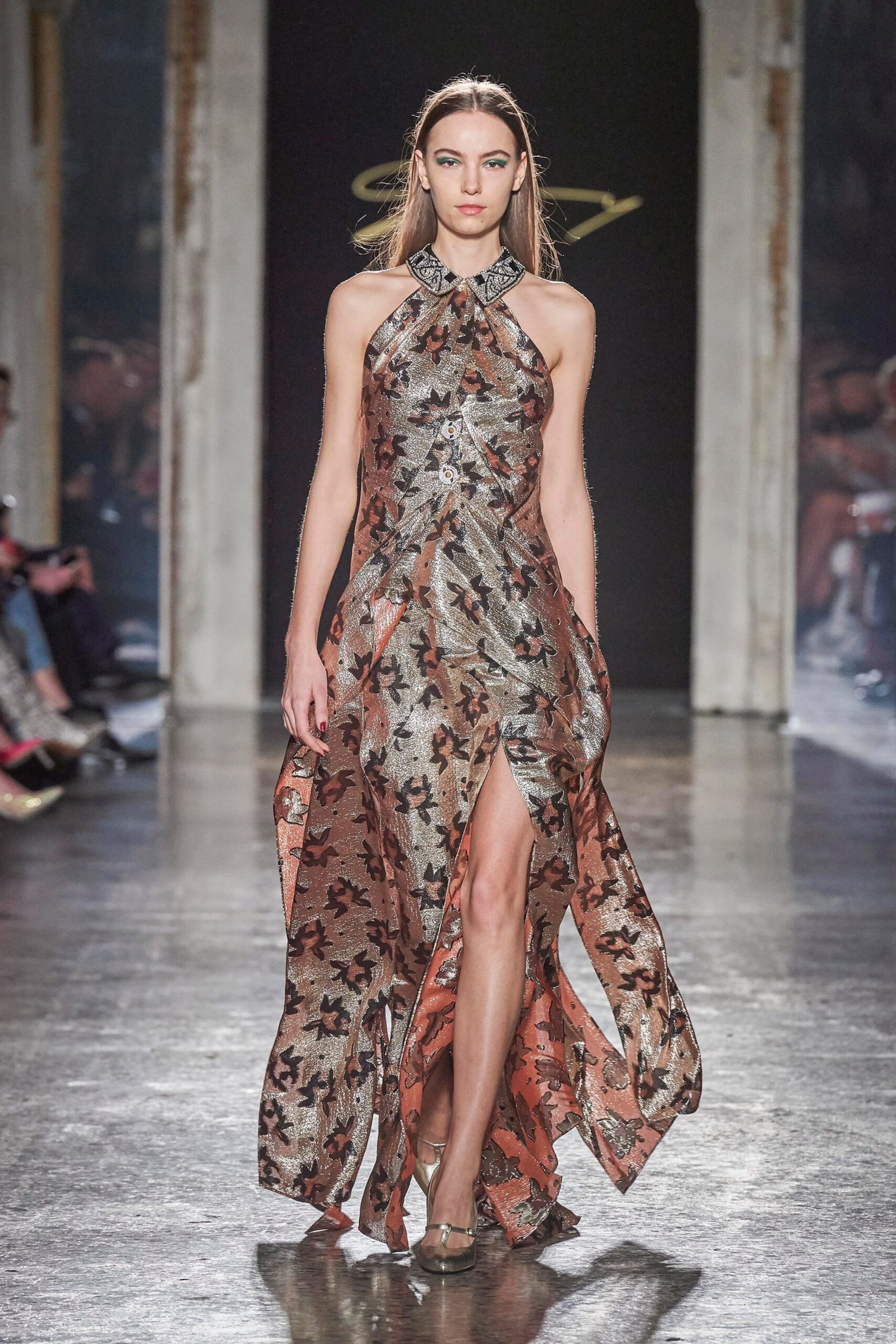 Genny F/W 20 Look 43