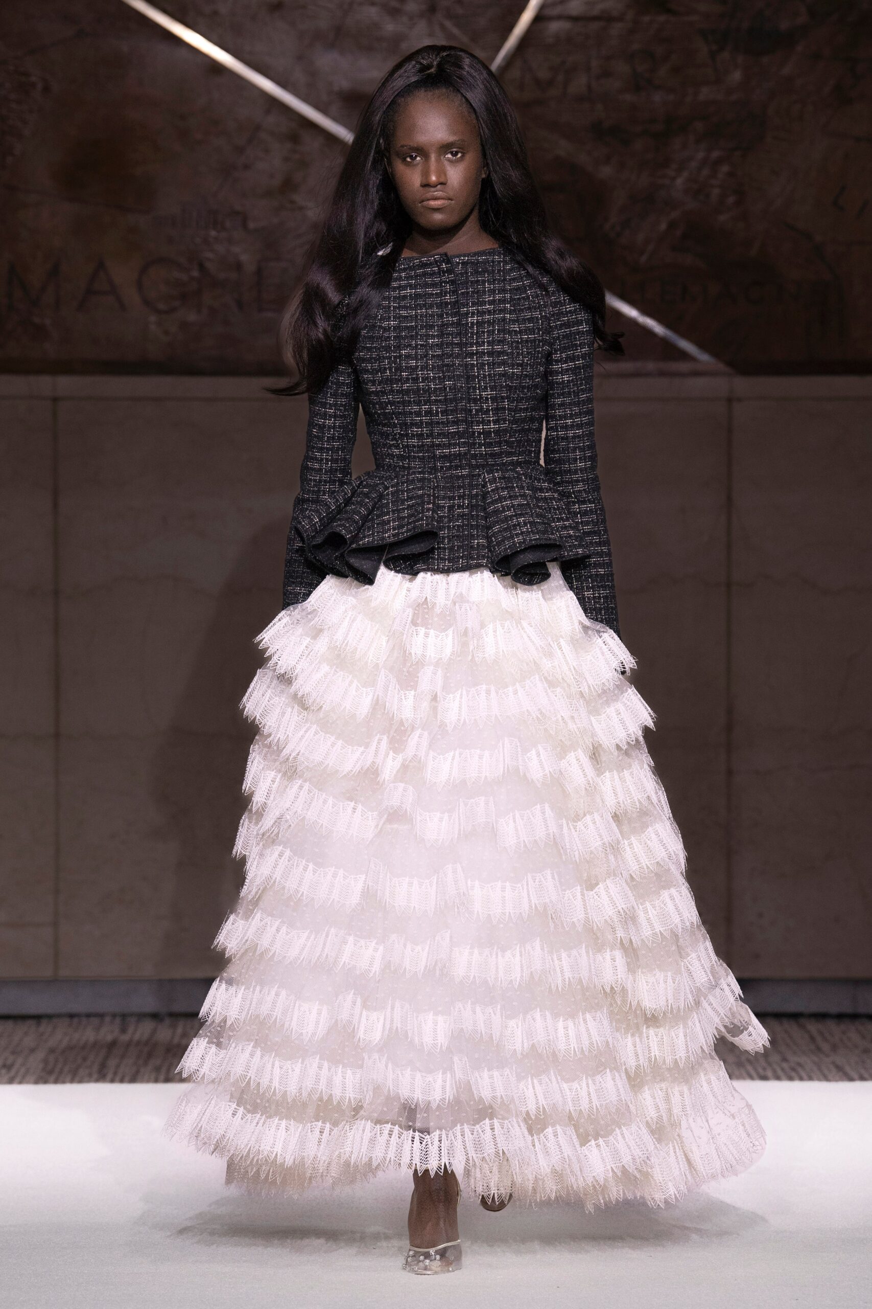 Giambattista Valli F/W 22 Look 43