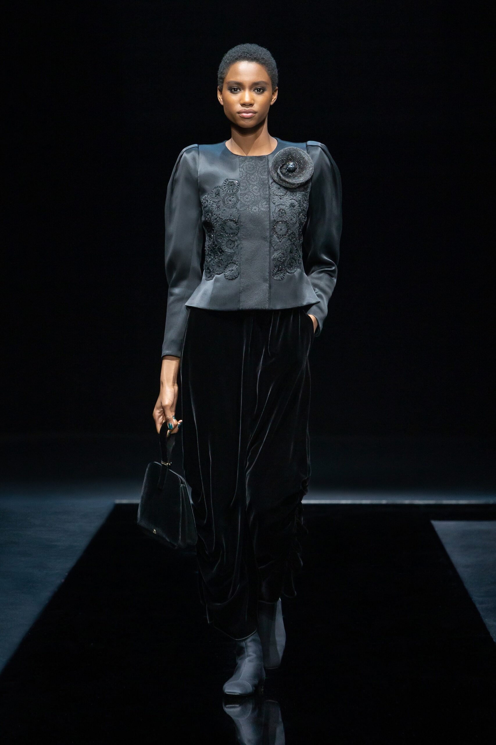 Giorgio Armani F/W 21 Look 43