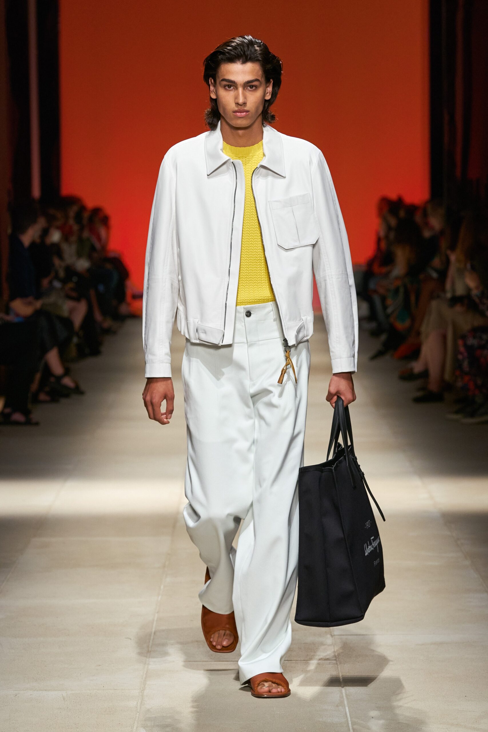 Ferragamo S/S 22 Look 43