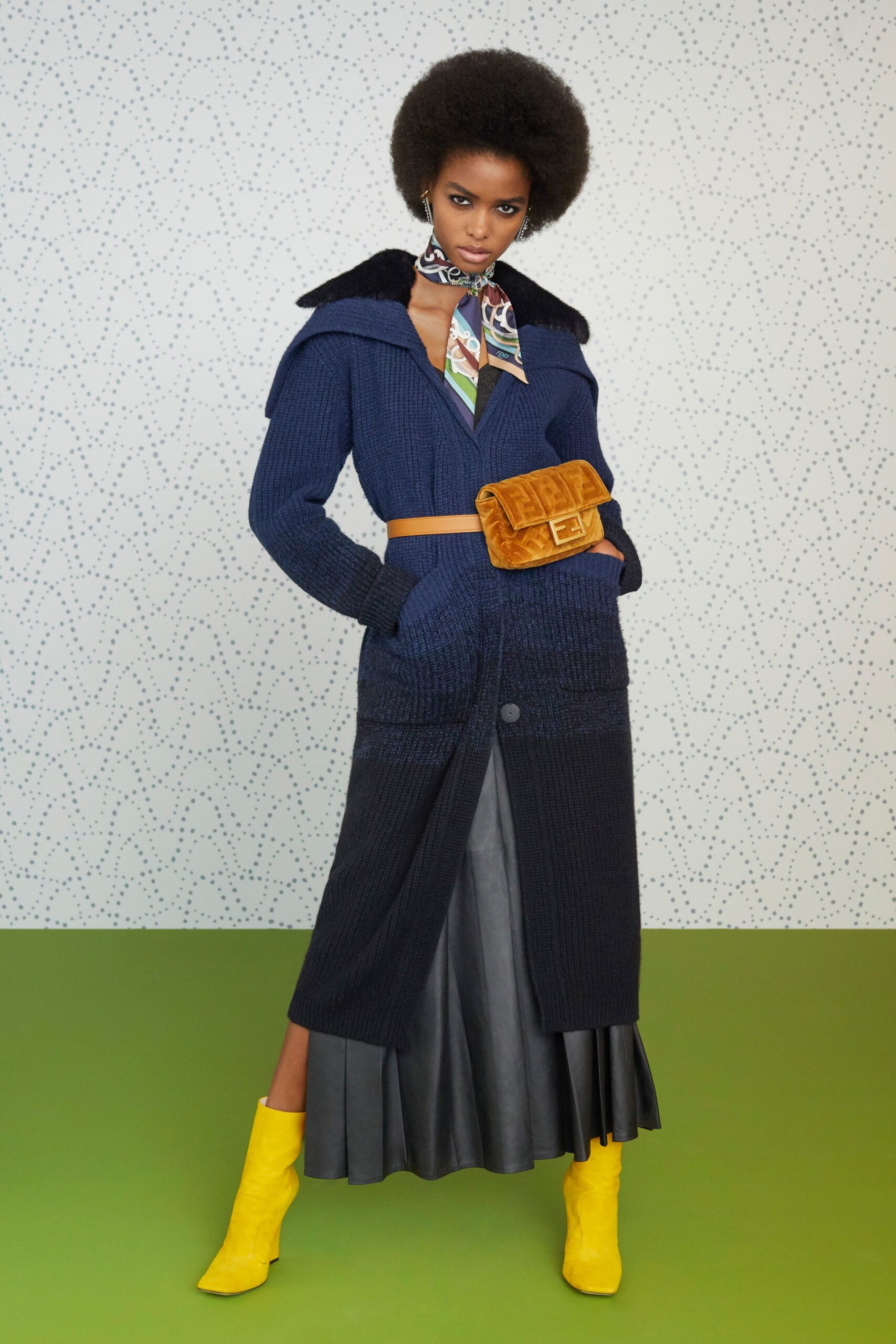 Fendi F/W 19 Look 43