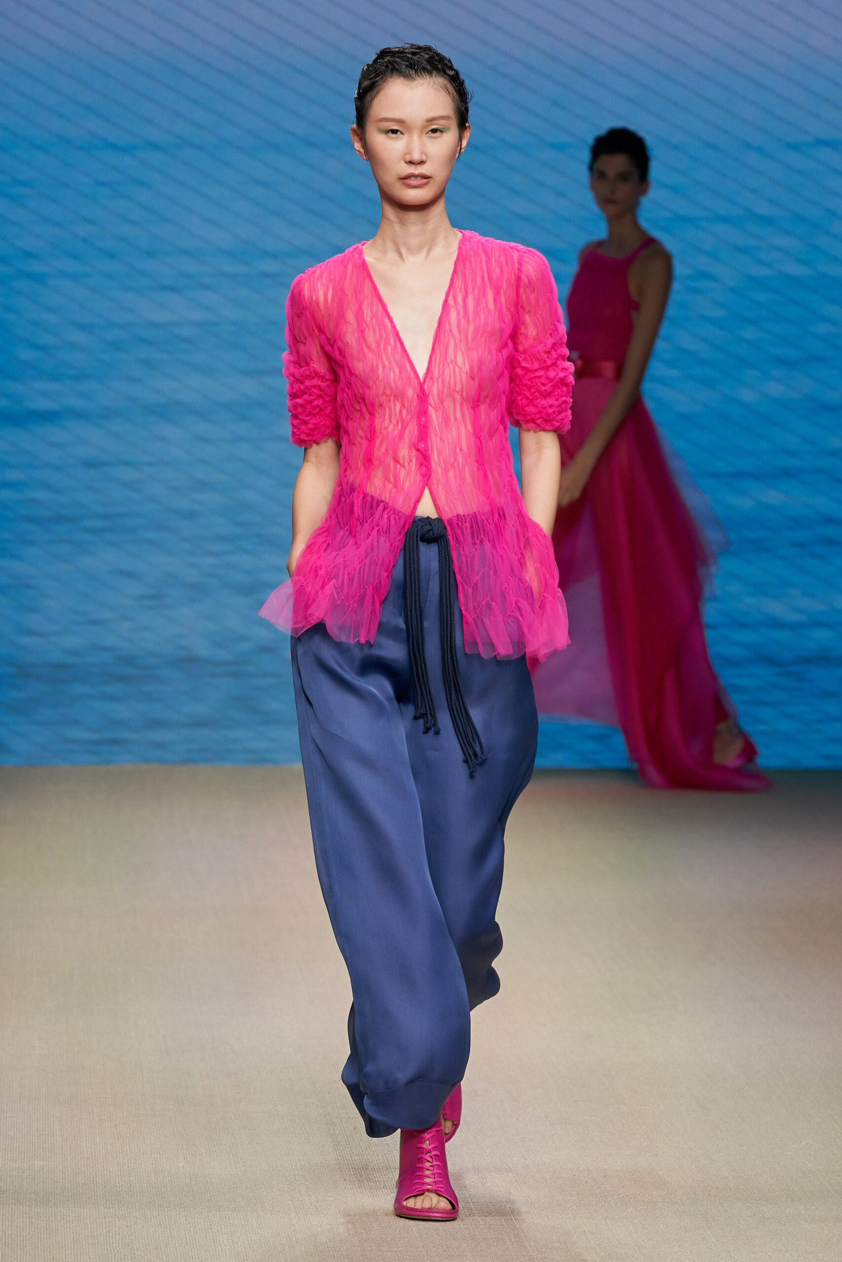Giorgio Armani S/S 22 Look 44