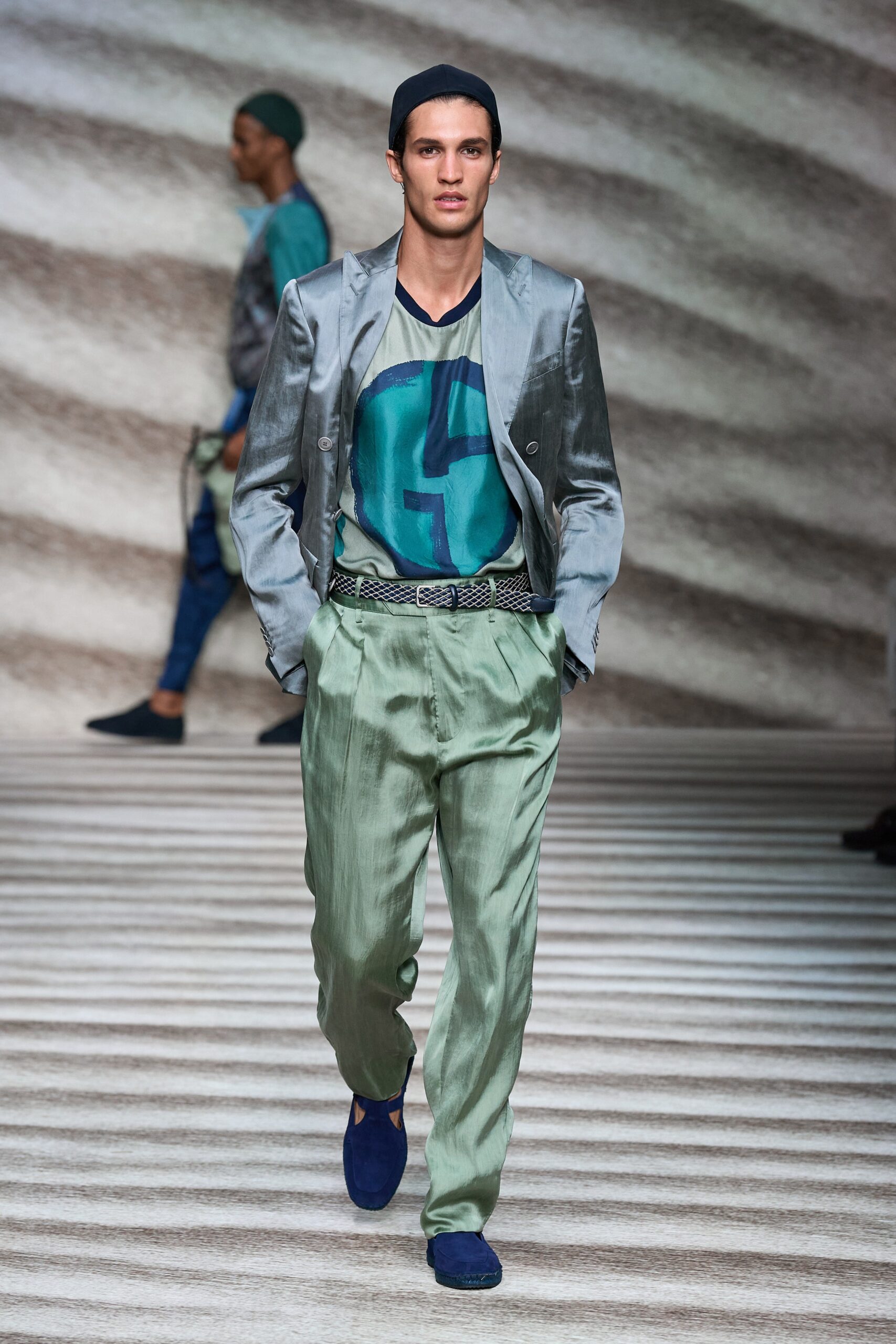 Giorgio Armani S/S 23 Menswear Look 44