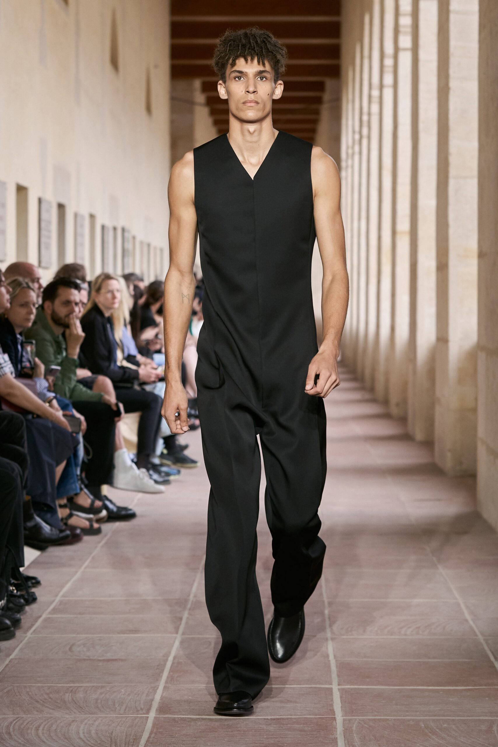 Givenchy S/S 24 Menswear Look 45