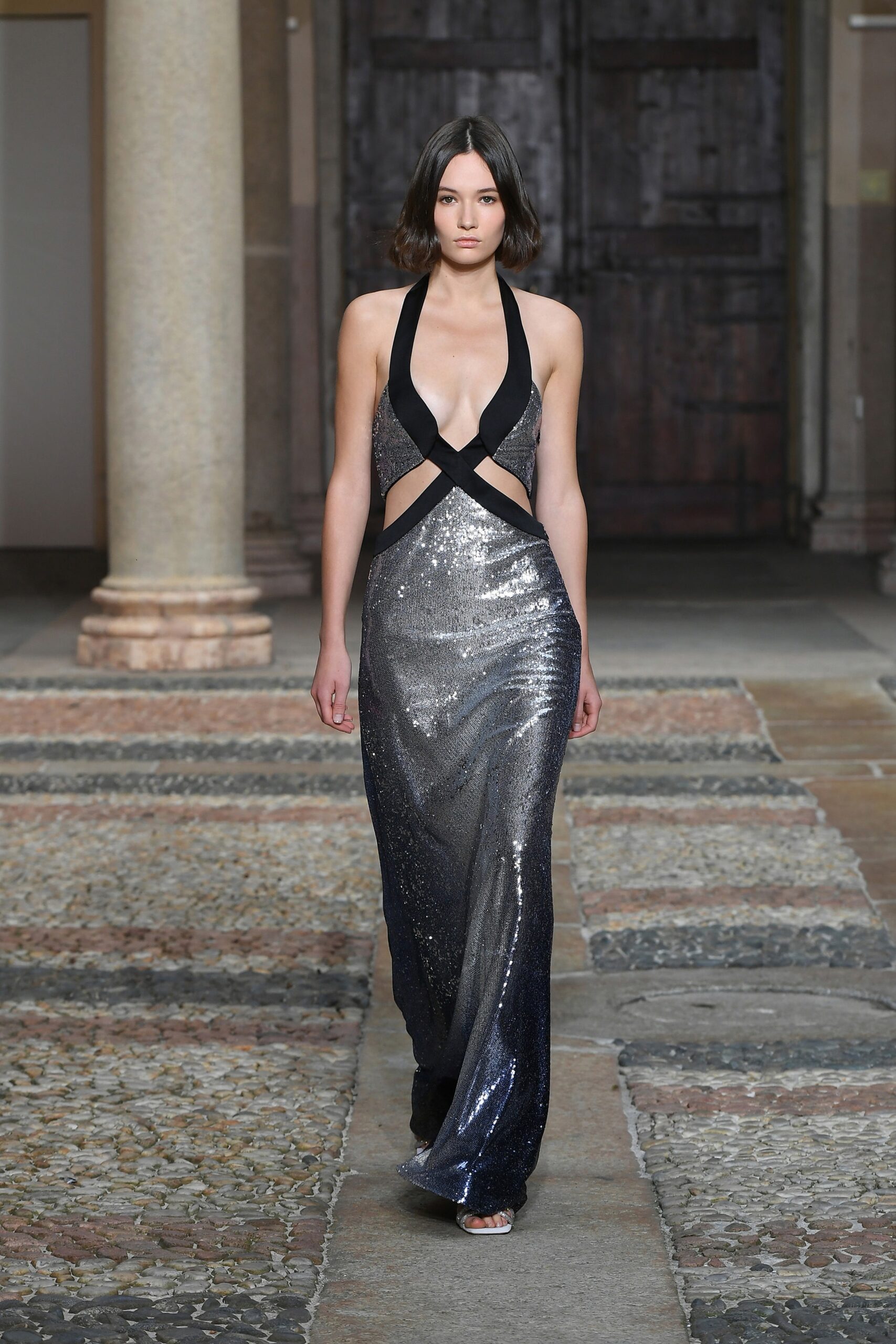 Genny S/S 22 Look 46