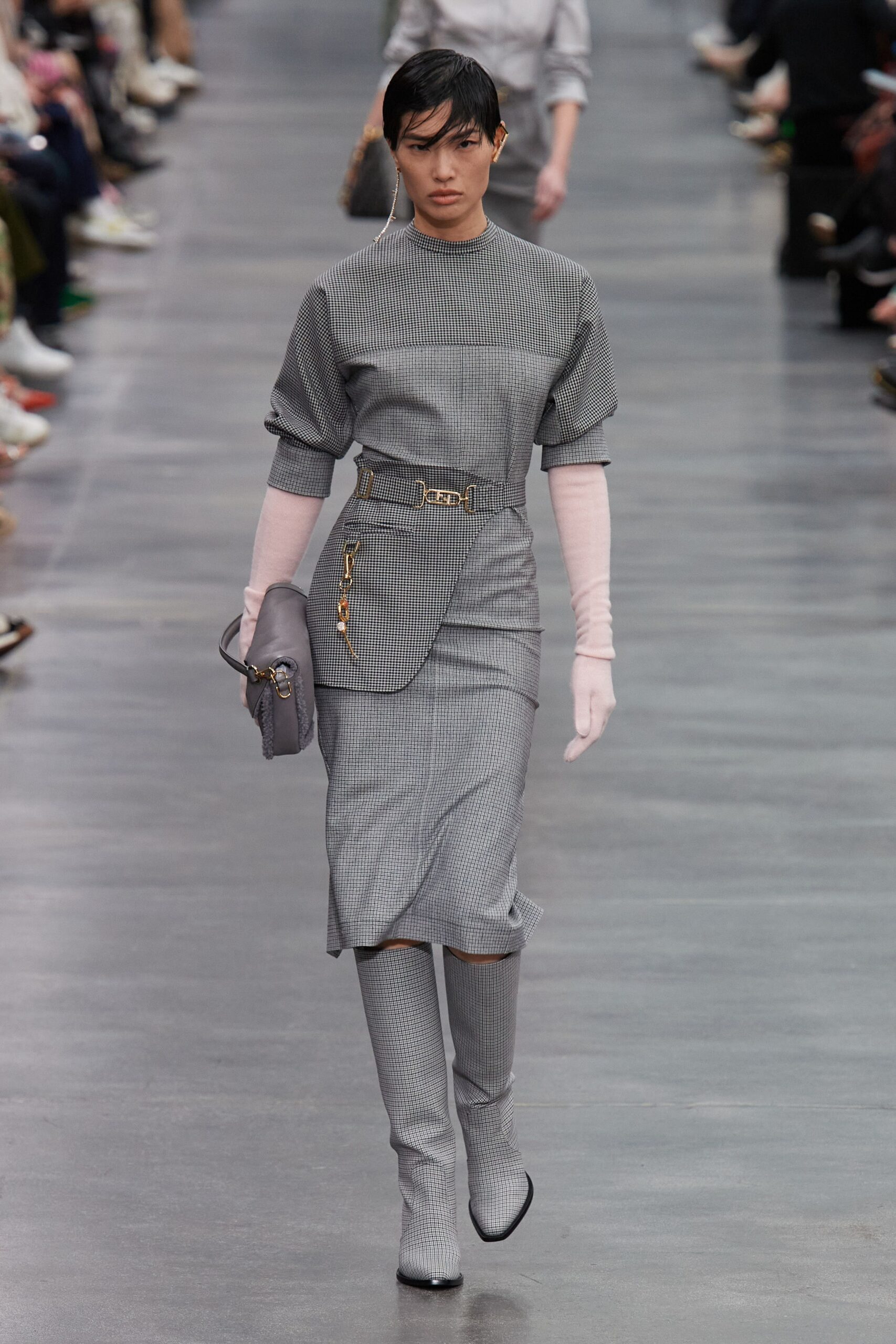 Fendi F/W 22 Look 46