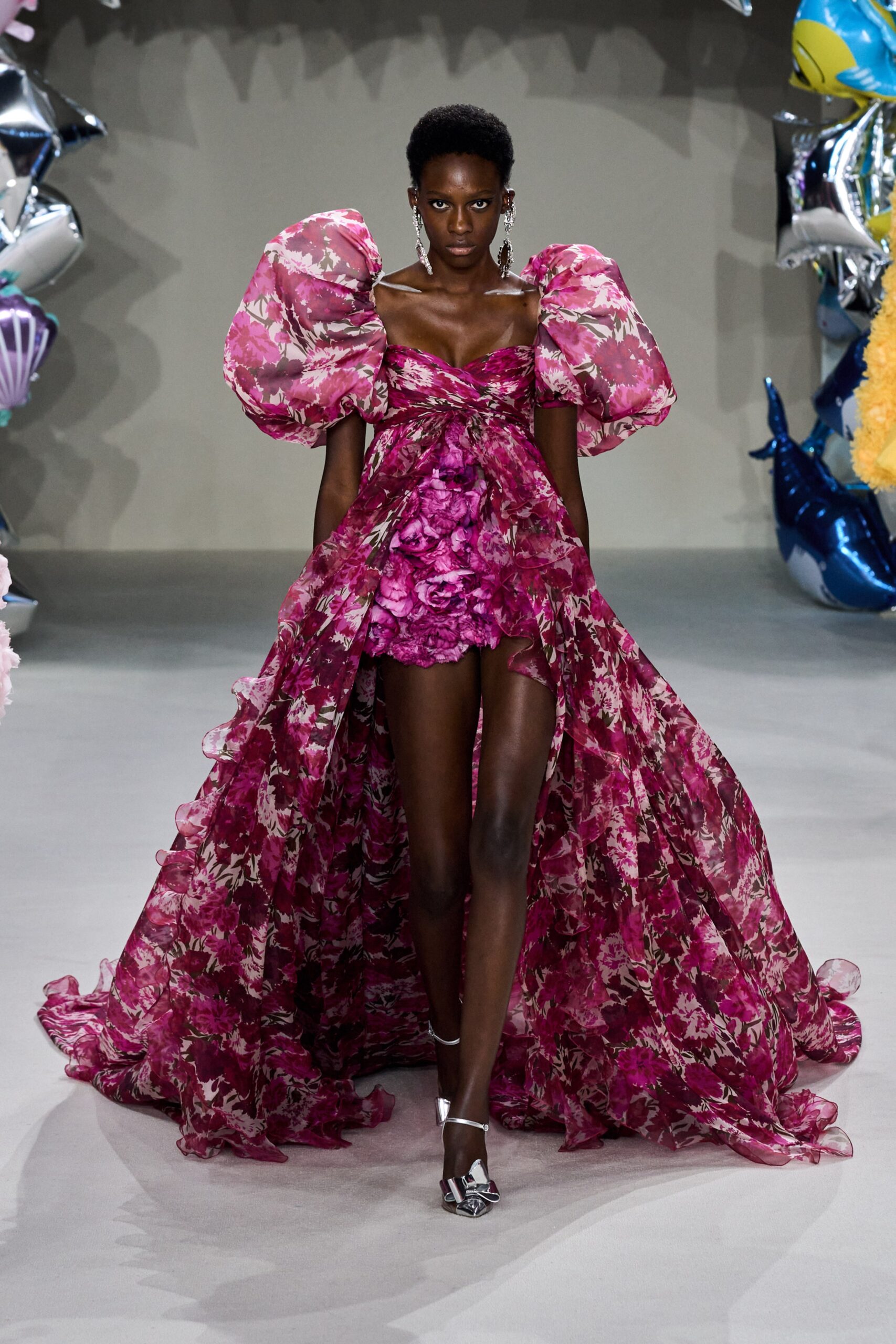 Giambattista Valli F/W 22 Couture Look 46
