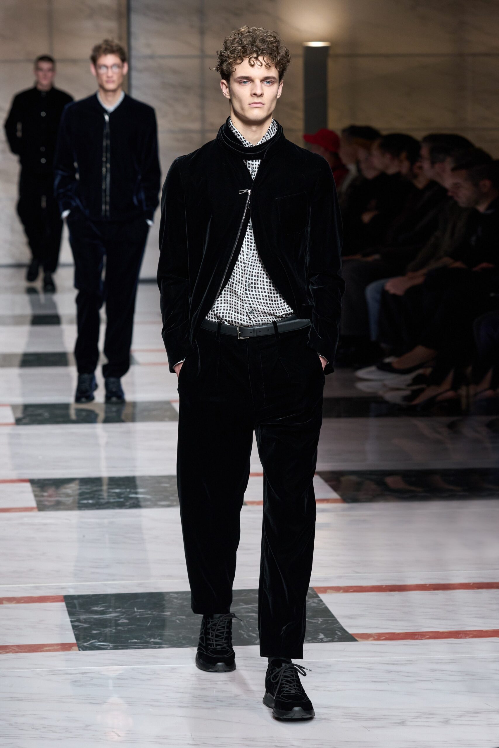 Giorgio Armani F/W 23 Menswear Look 46