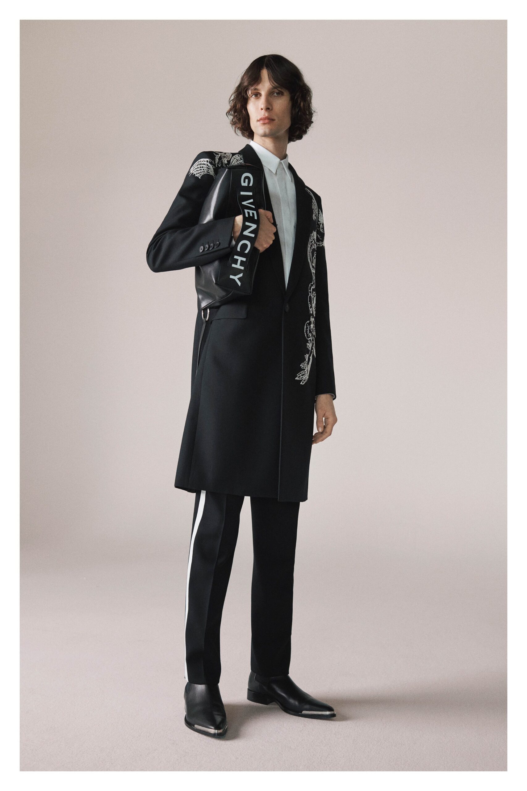 Givenchy F/W 19 Look 46