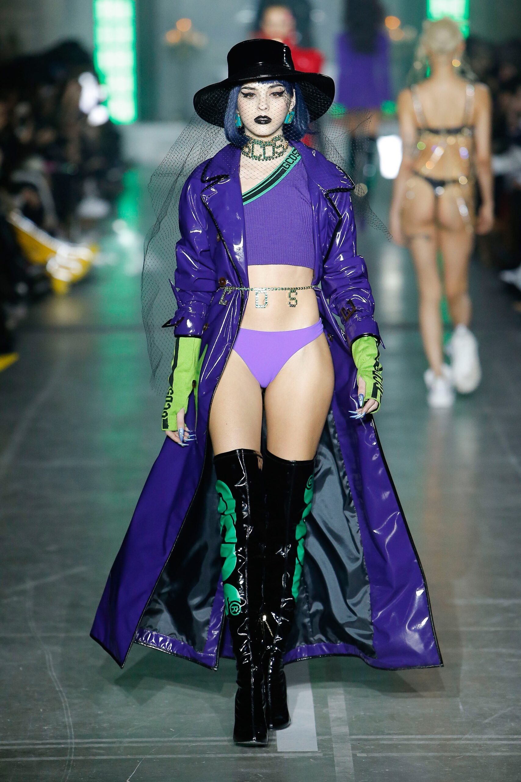 GCDS F/W 19 Look 47
