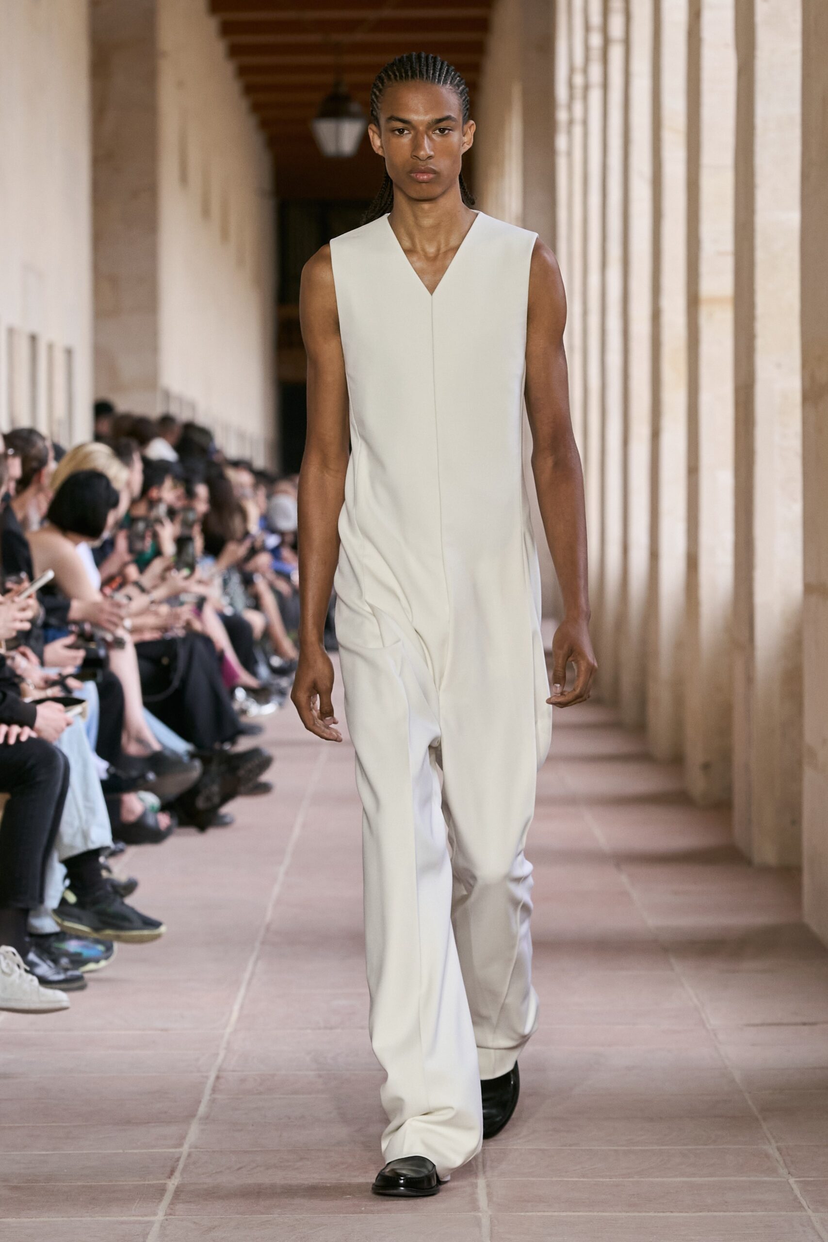 Givenchy S/S 24 Menswear Look 47