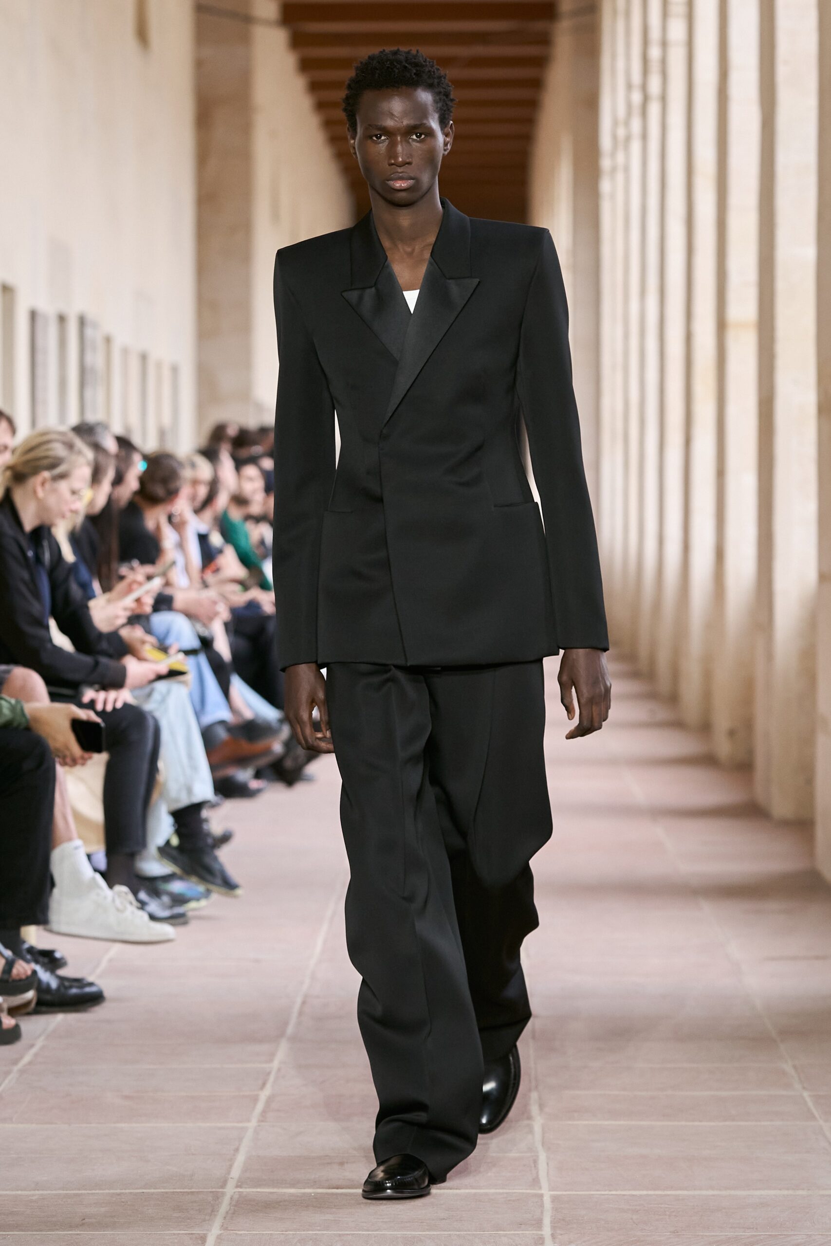 Givenchy S/S 24 Menswear Look 48