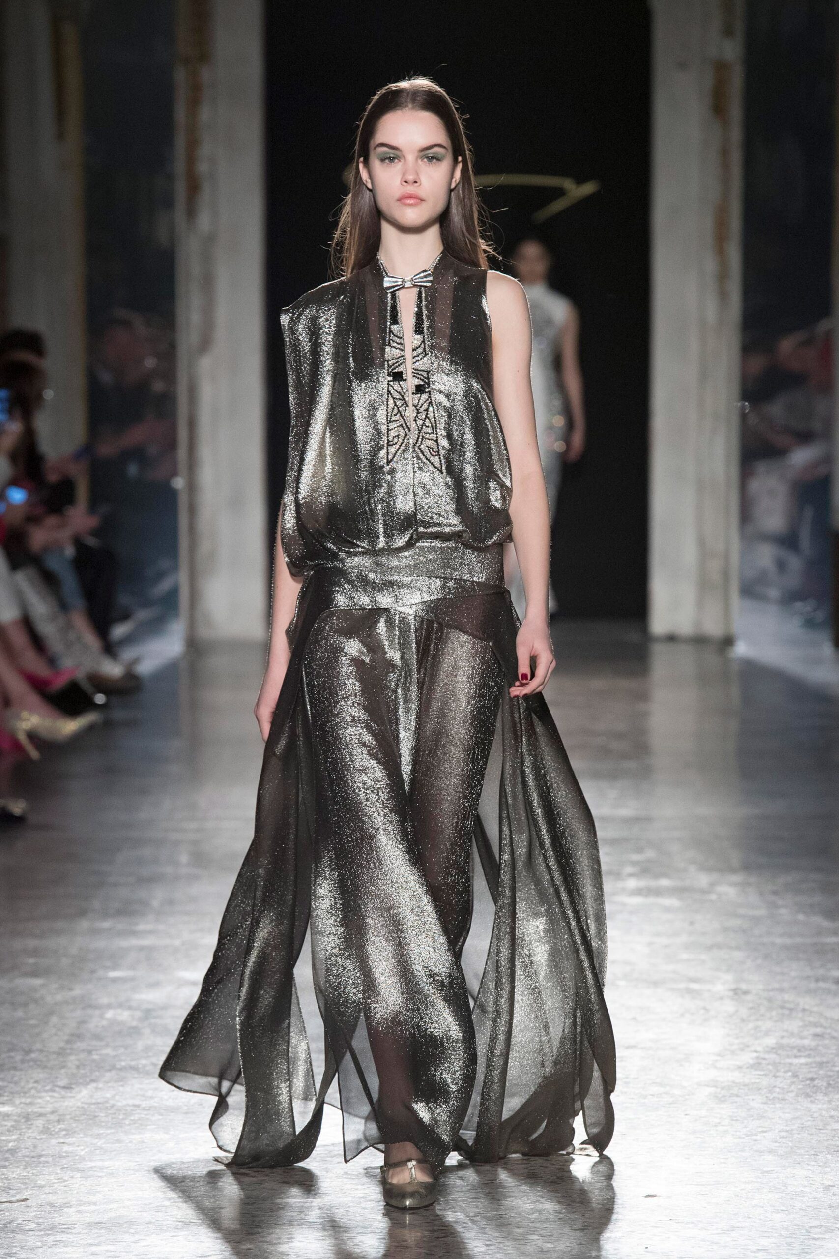 Genny F/W 20 Look 49