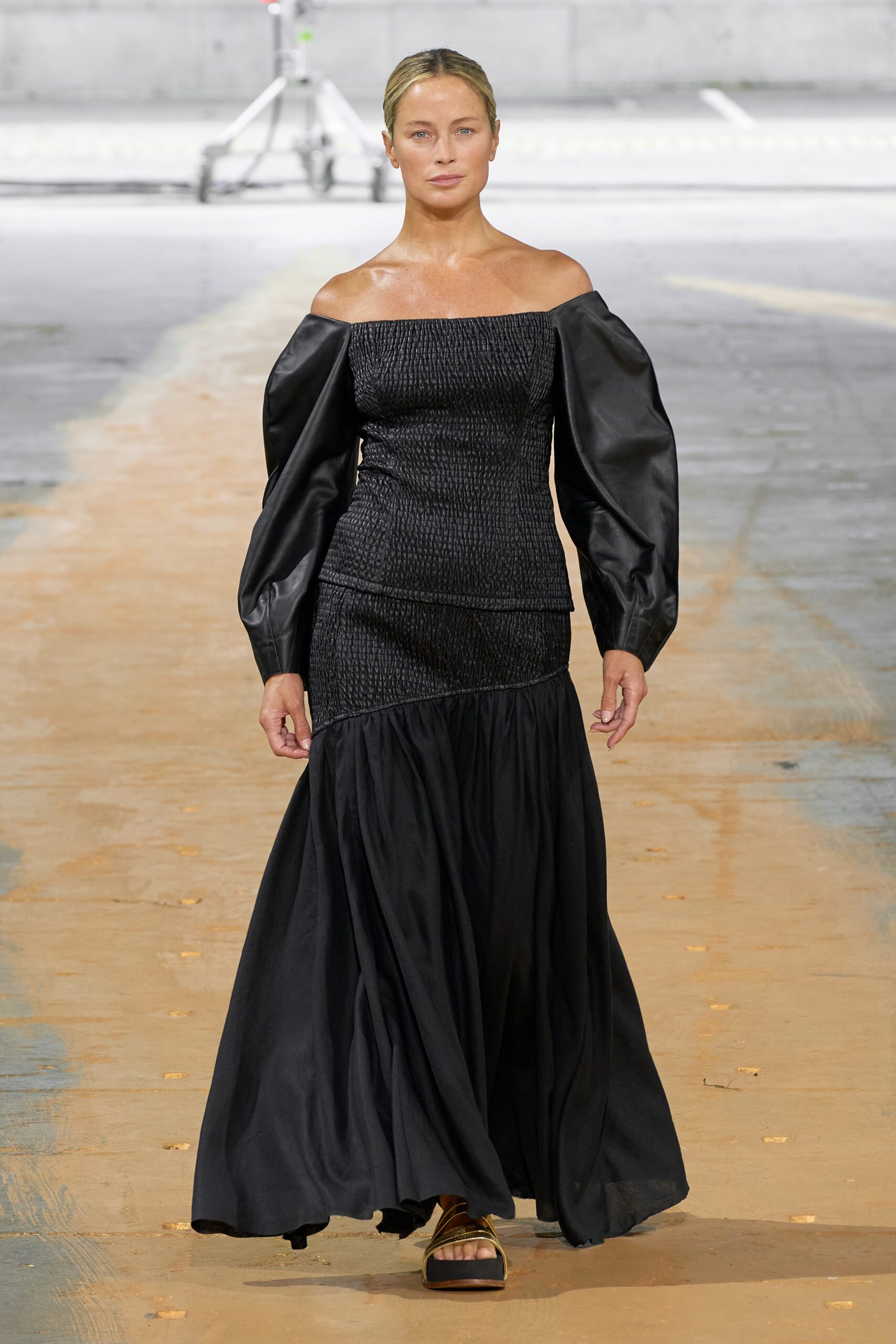Gabriela Hearst S/S 23 Look 50