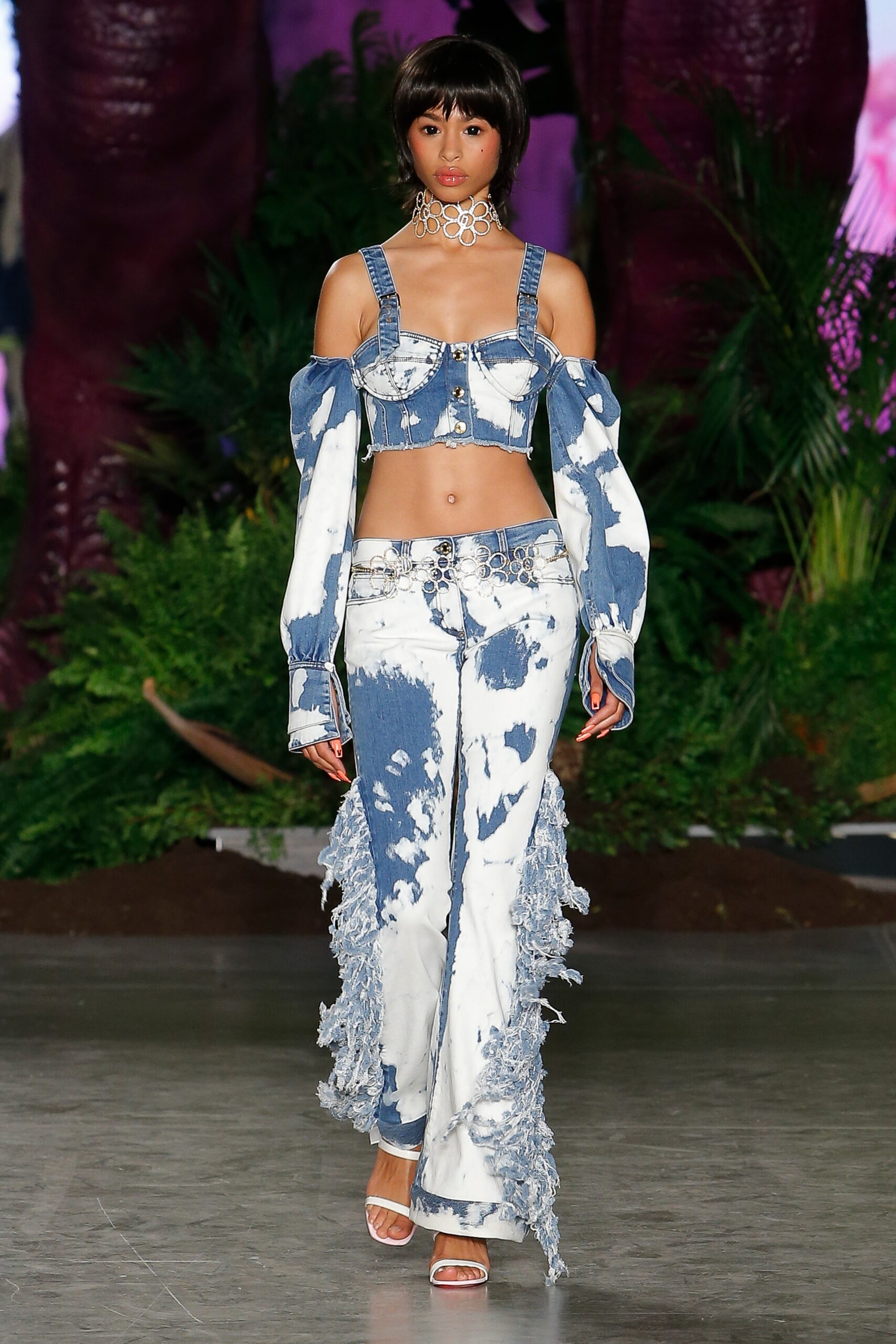 GCDS S/S 20 Look 49