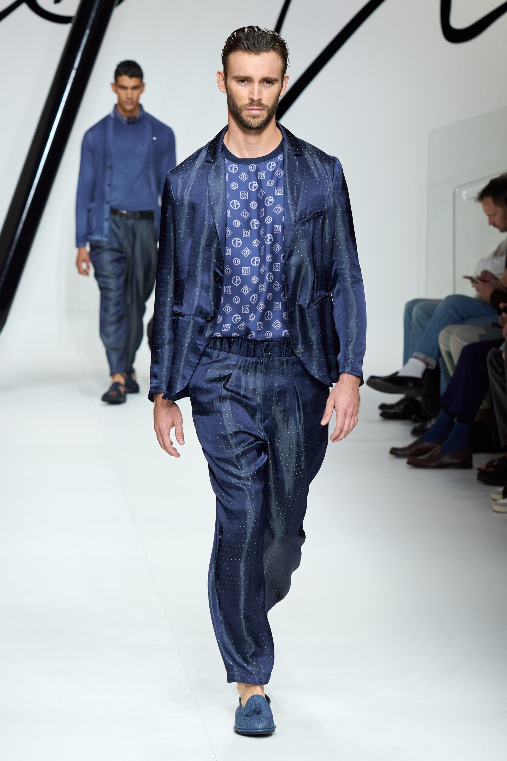 Giorgio Armani S/S 24 Menswear Look 49