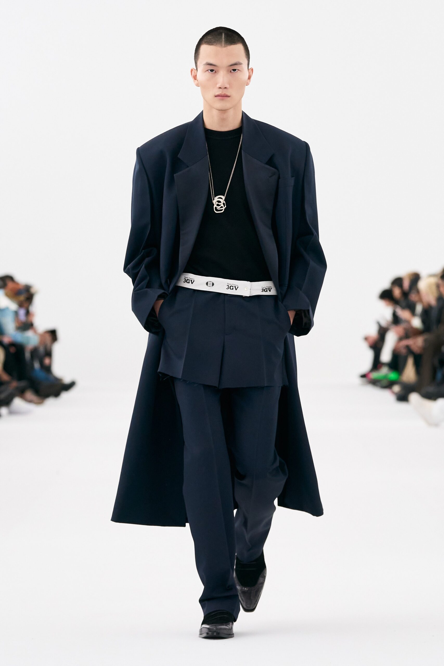 Givenchy F/W 23 Menswear Look 49