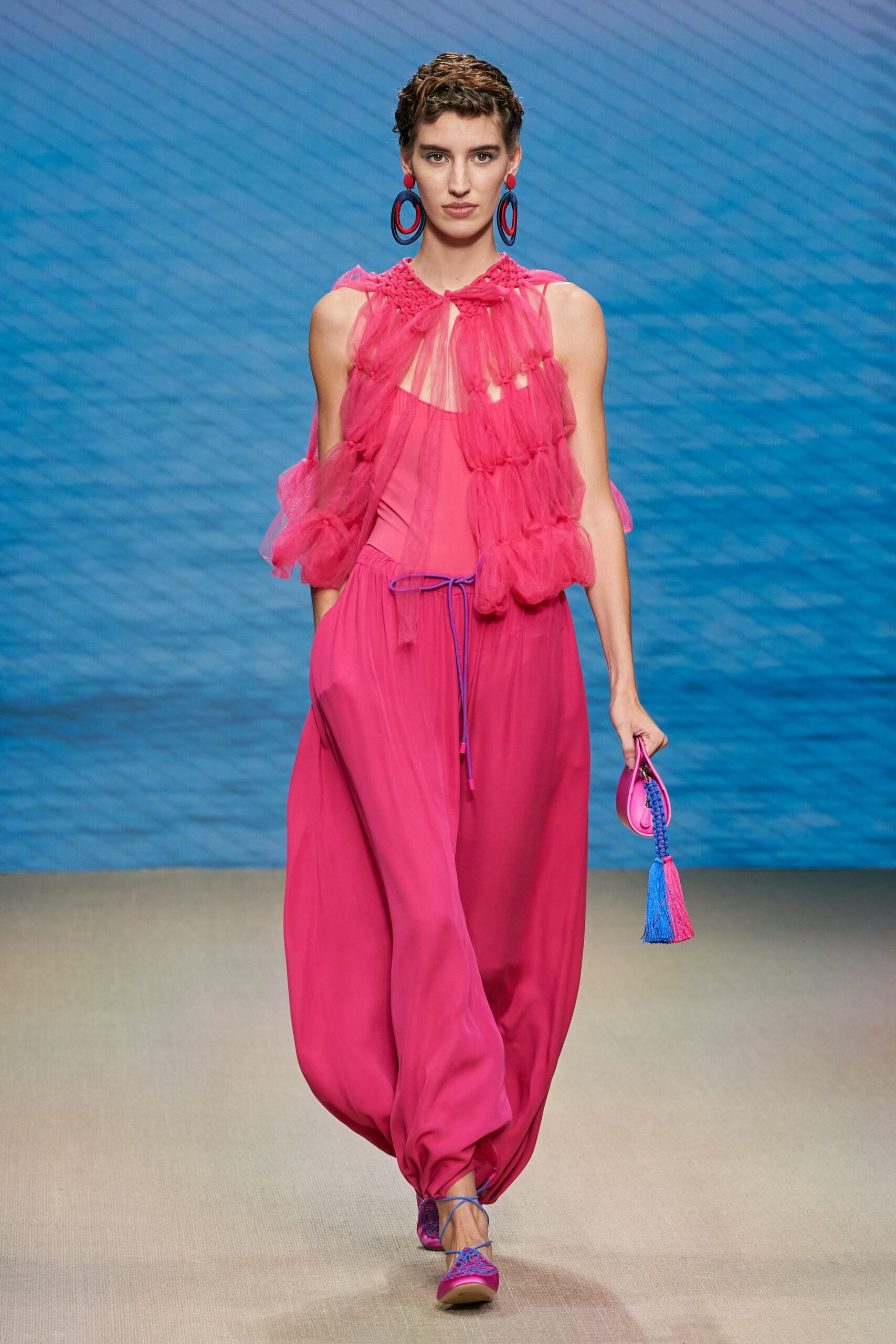 Giorgio Armani S/S 22 Look 50