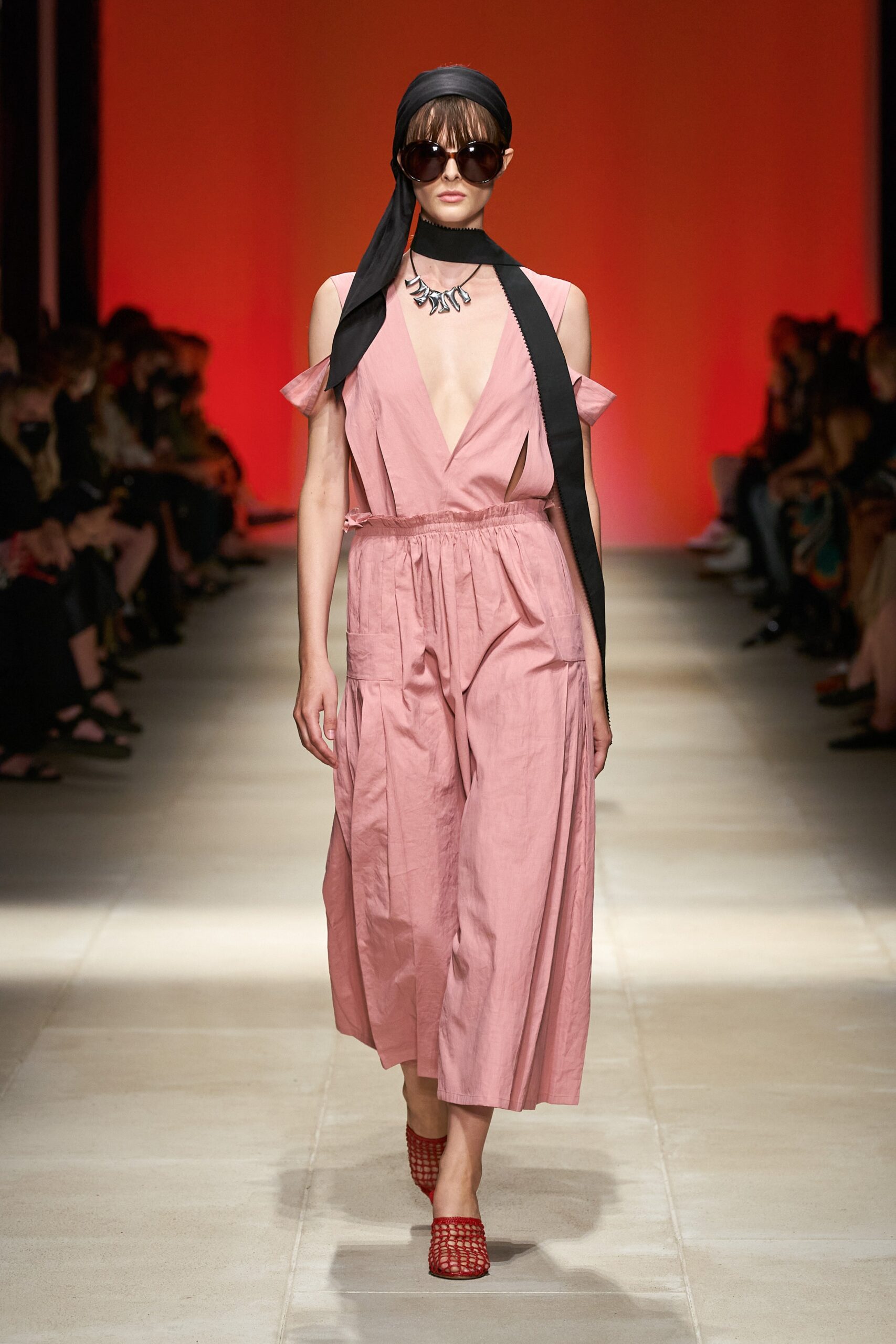 Ferragamo S/S 22 Look 50