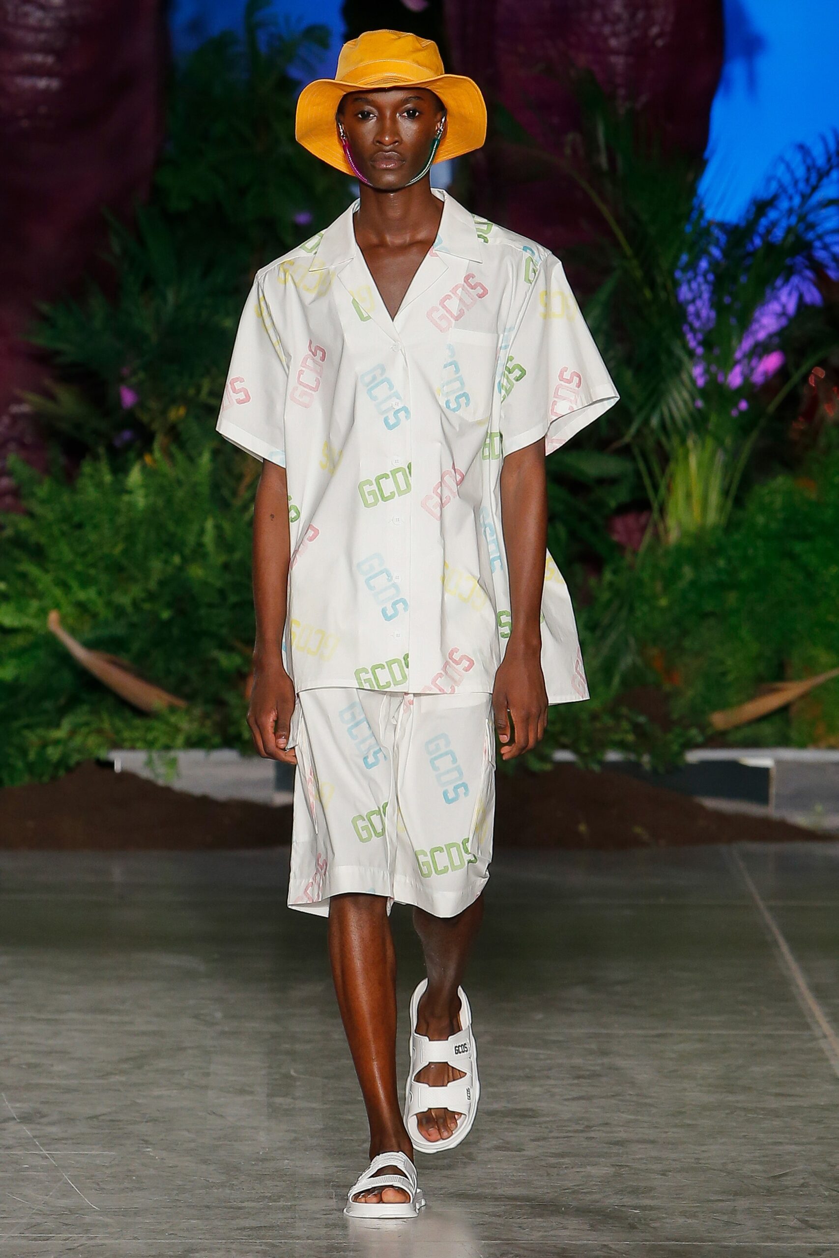 GCDS S/S 20 Look 50