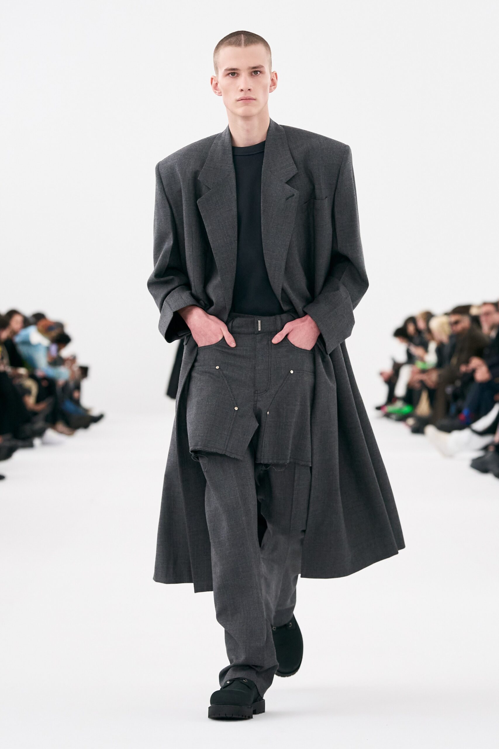 Givenchy F/W 23 Menswear Look 50