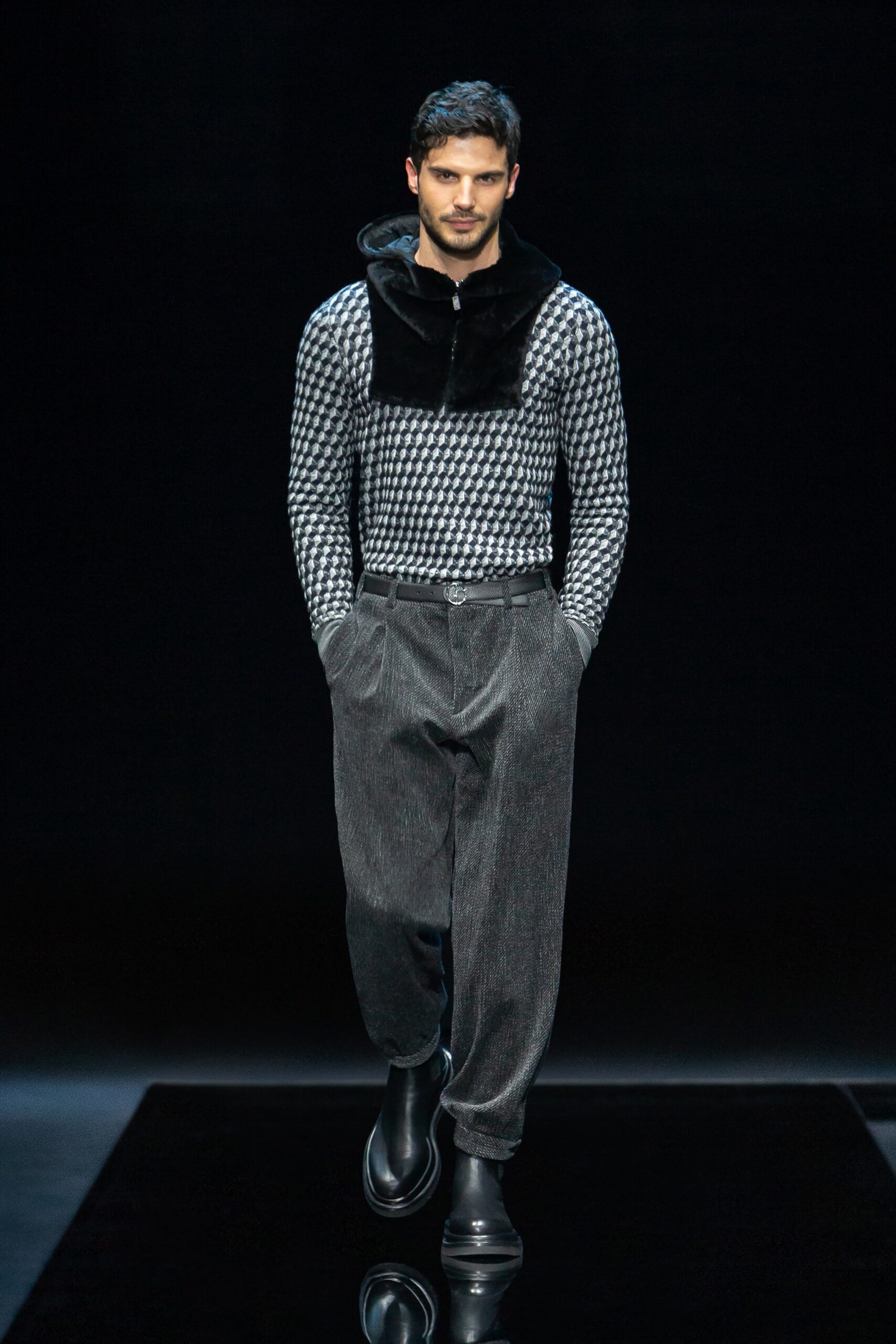 Giorgio Armani F/W 21 Menswear Look 51