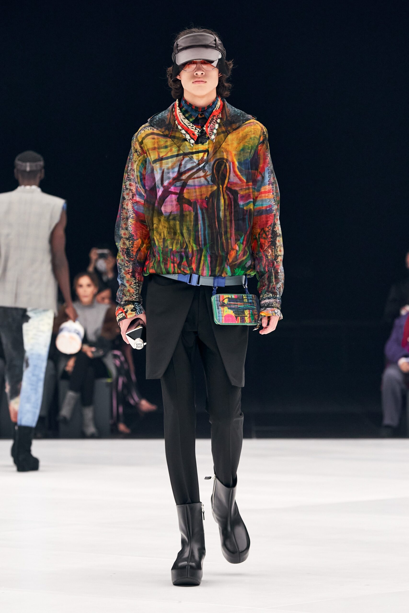 Givenchy S/S 22 Look 51