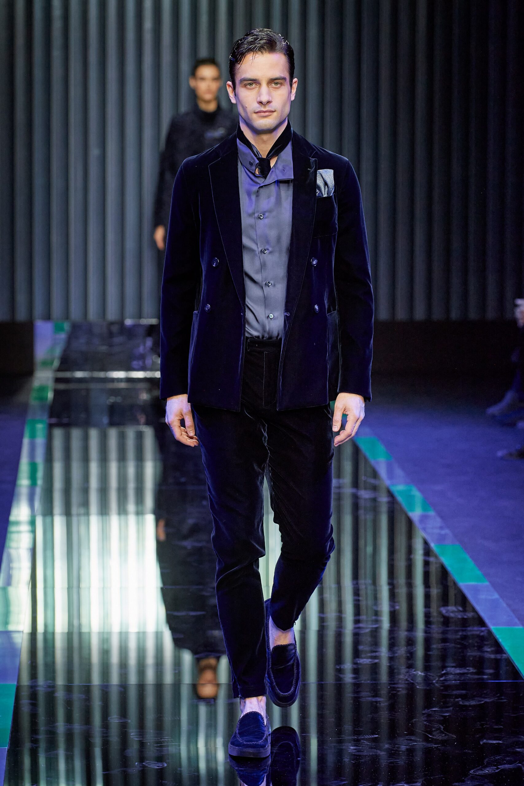 Giorgio Armani F/W 22 Look 51
