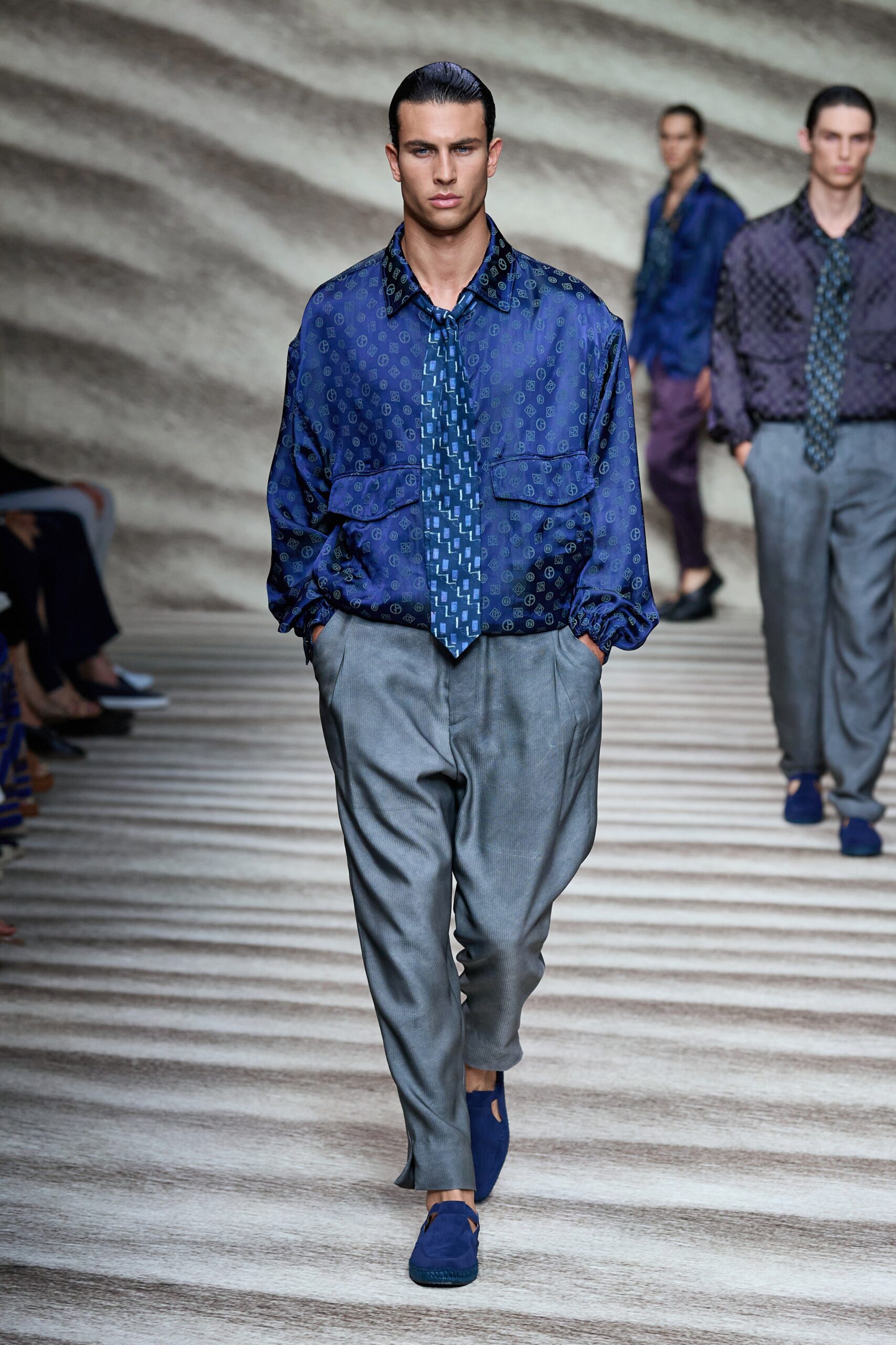 Giorgio Armani S/S 23 Menswear Look 51
