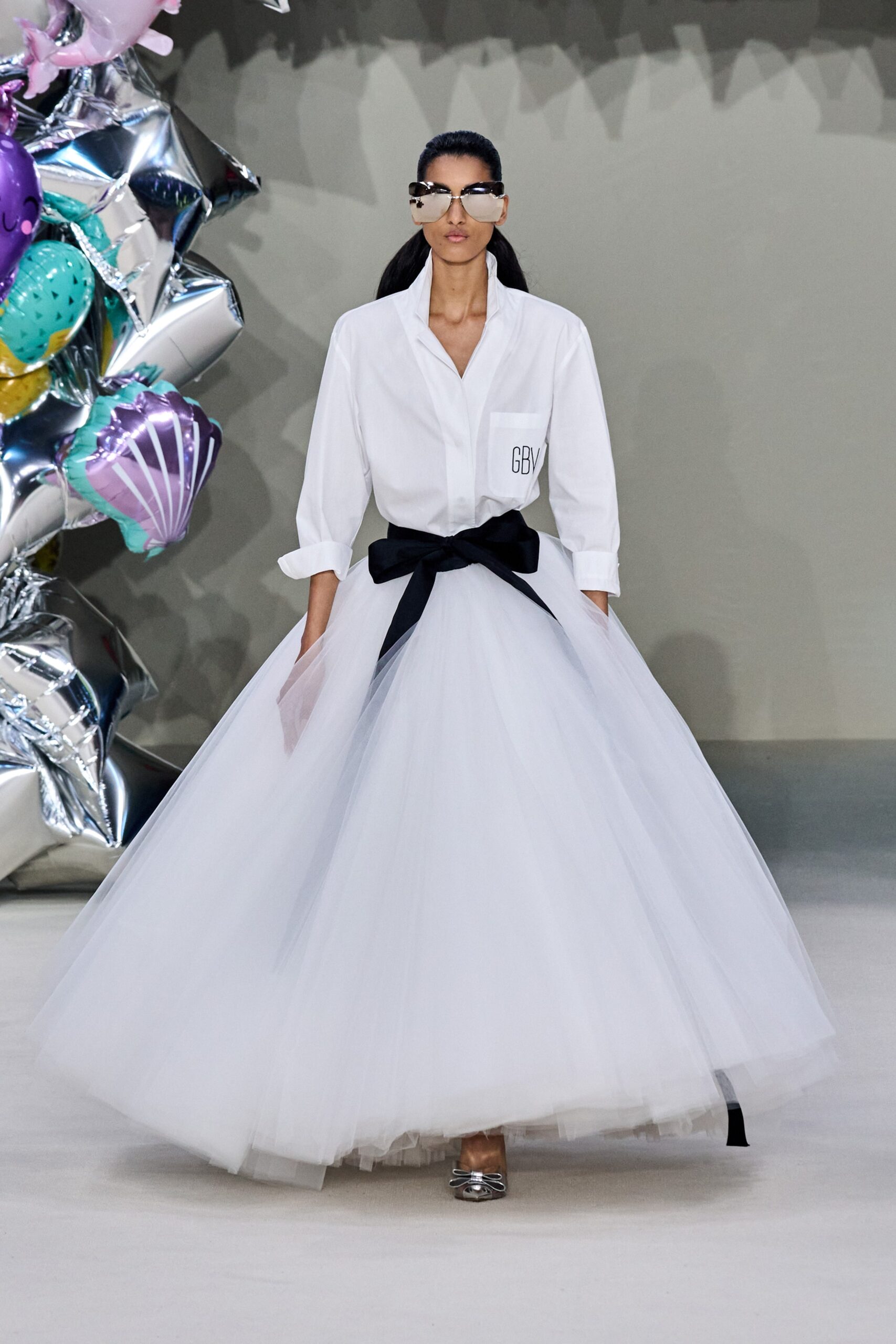 Giambattista Valli F/W 22 Couture Look 52