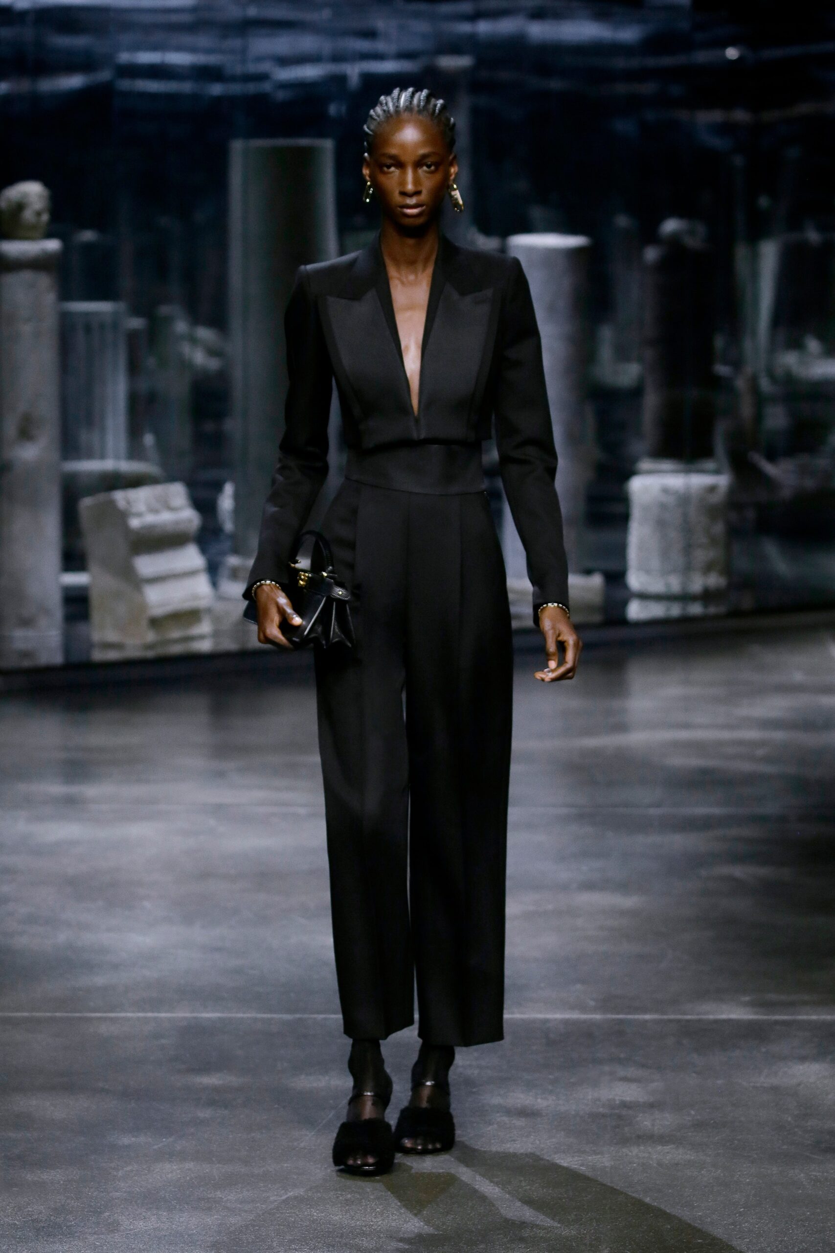 Fendi F/W 21 Look 53
