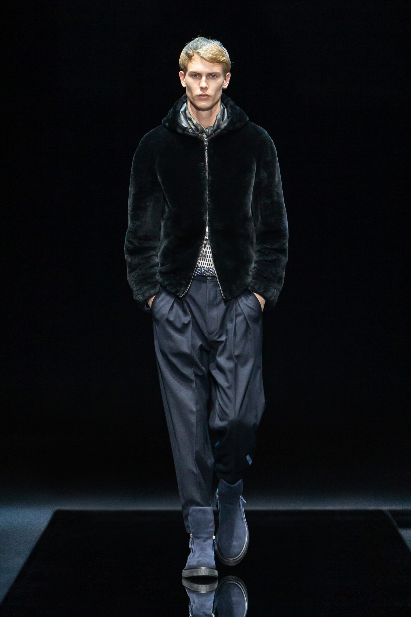 Giorgio Armani F/W 21 Menswear Look 53