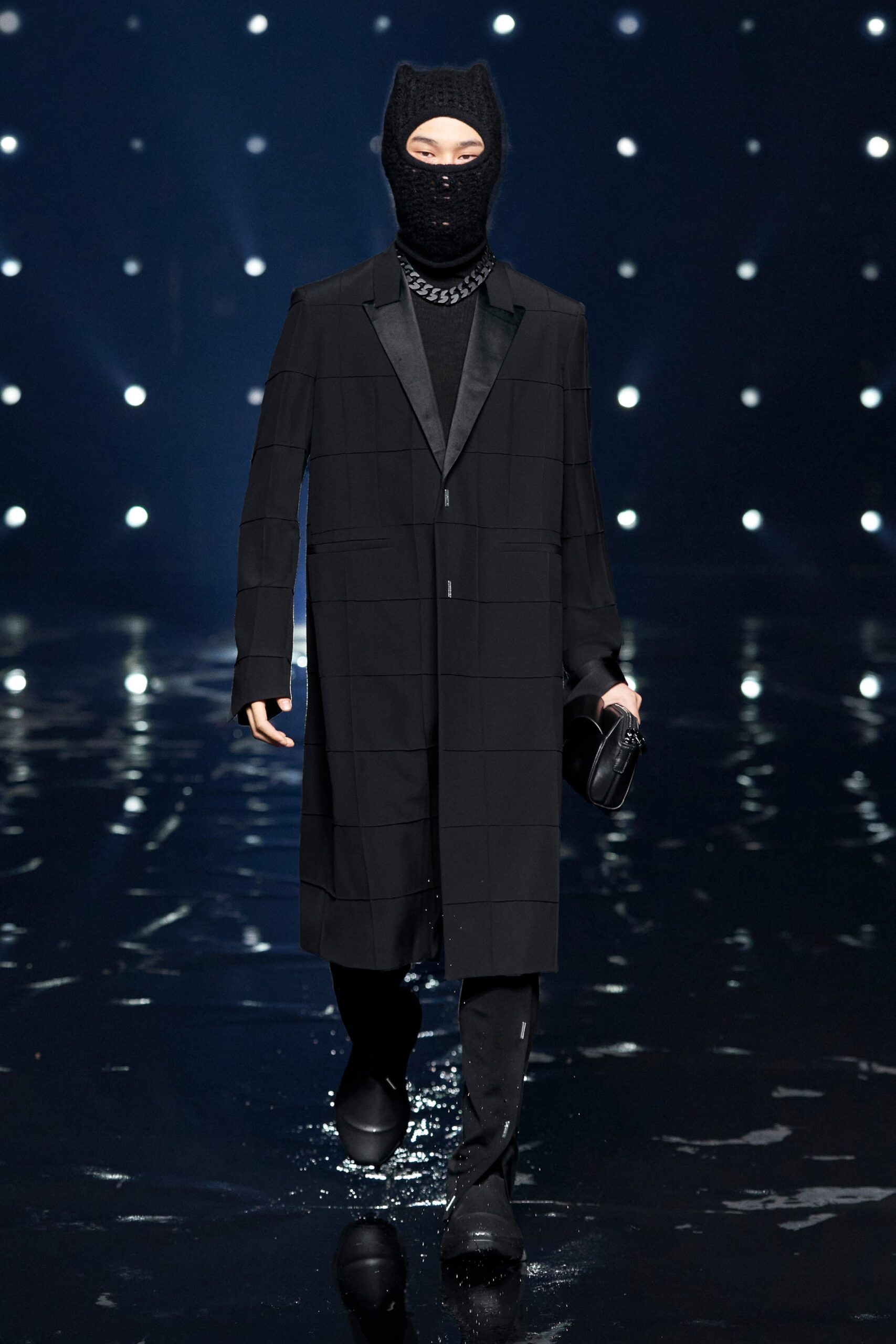 Givenchy F/W 21 Look 53