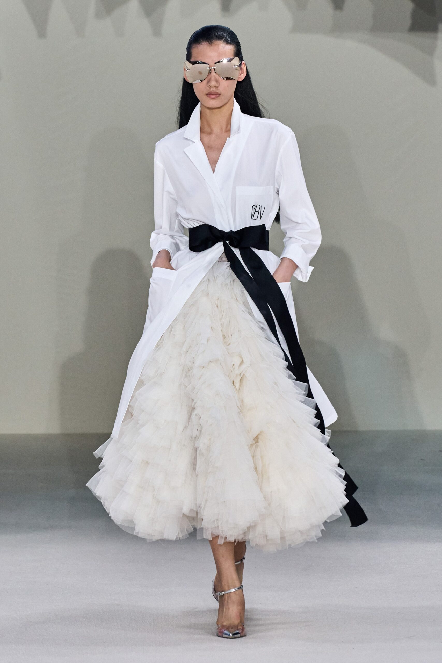Giambattista Valli F/W 22 Couture Look 53