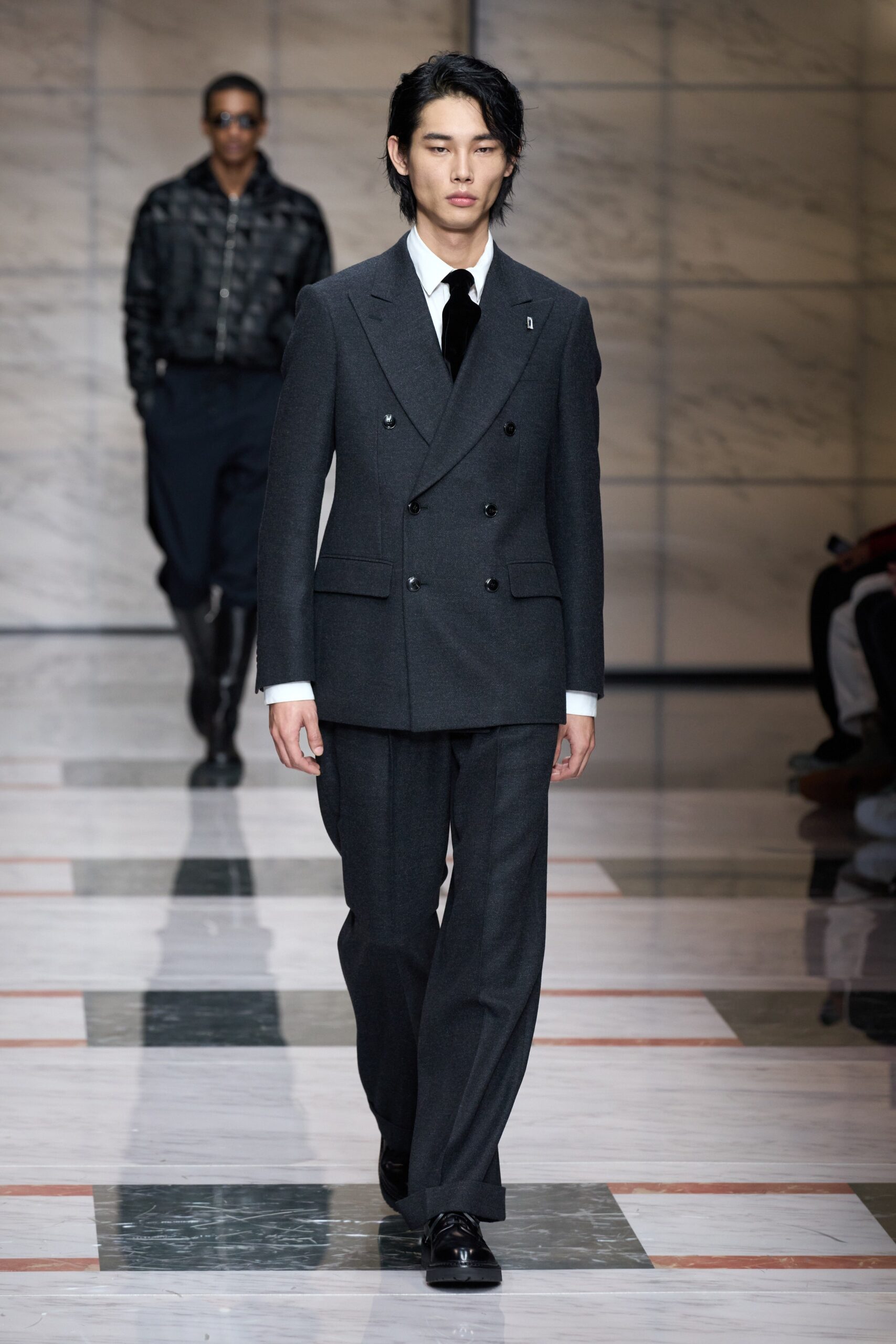 Giorgio Armani F/W 23 Menswear Look 53