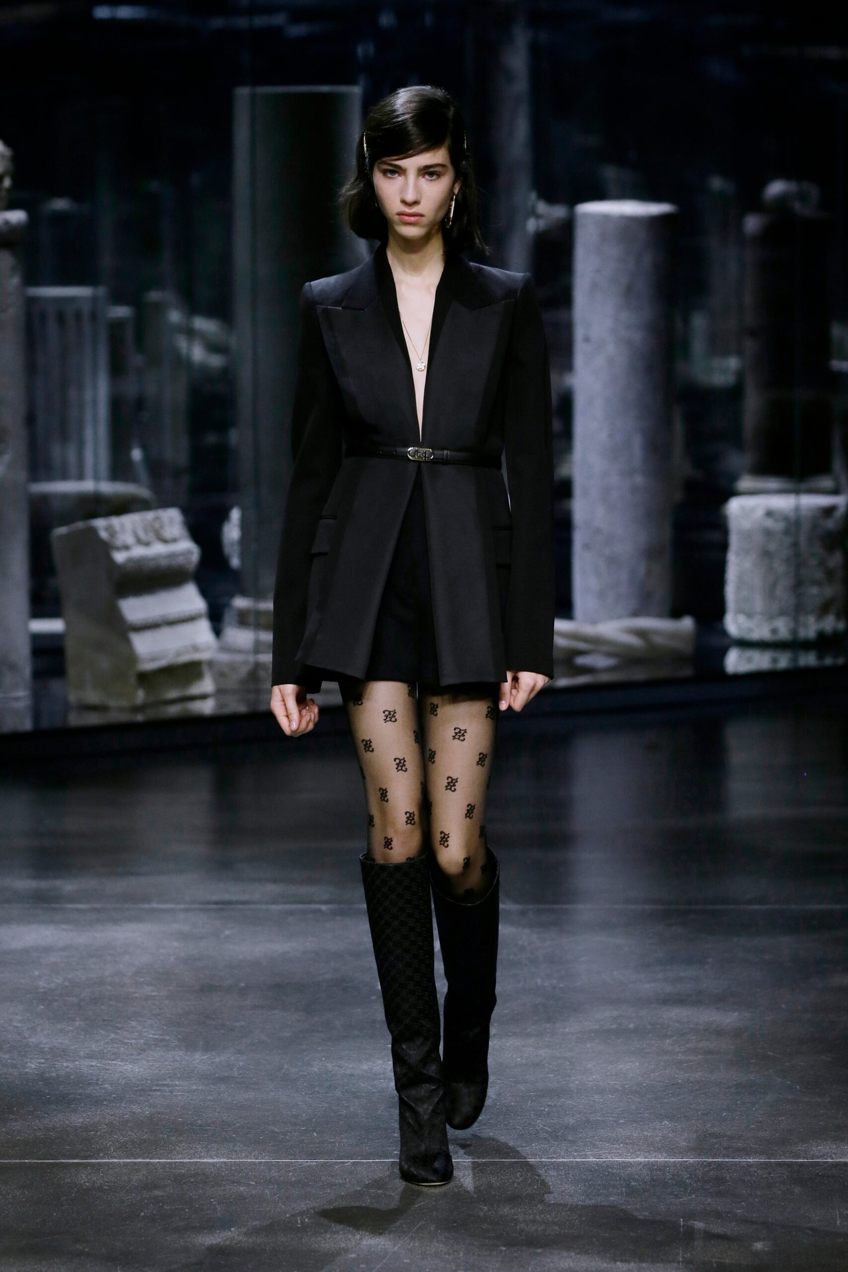 Fendi F/W 21 Look 54