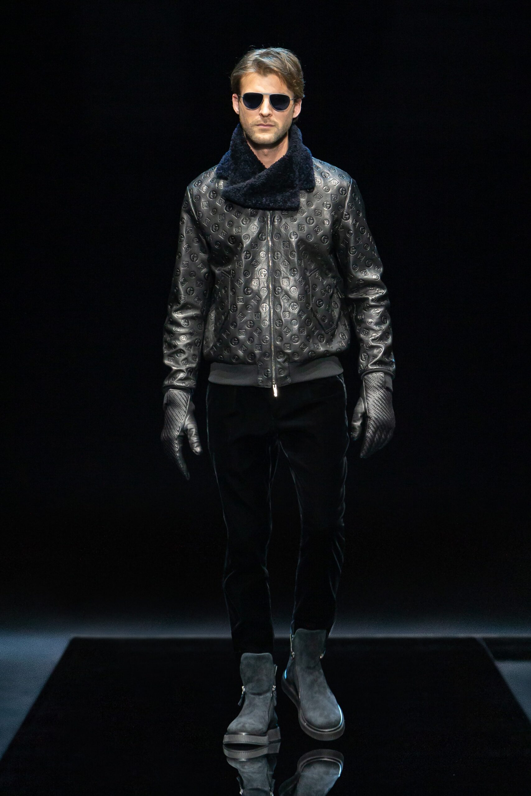 Giorgio Armani F/W 21 Menswear Look 54