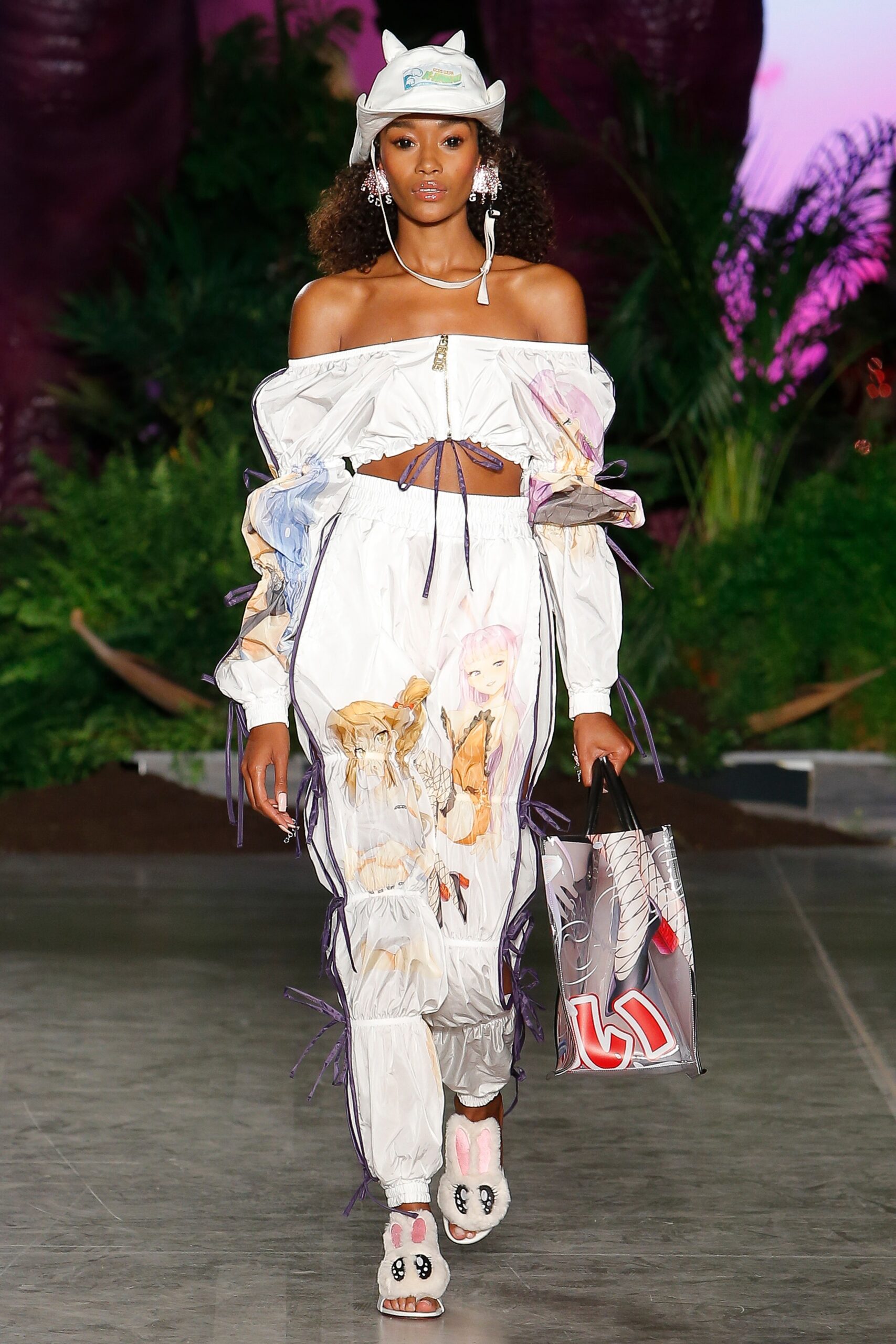 GCDS S/S 20 Look 55