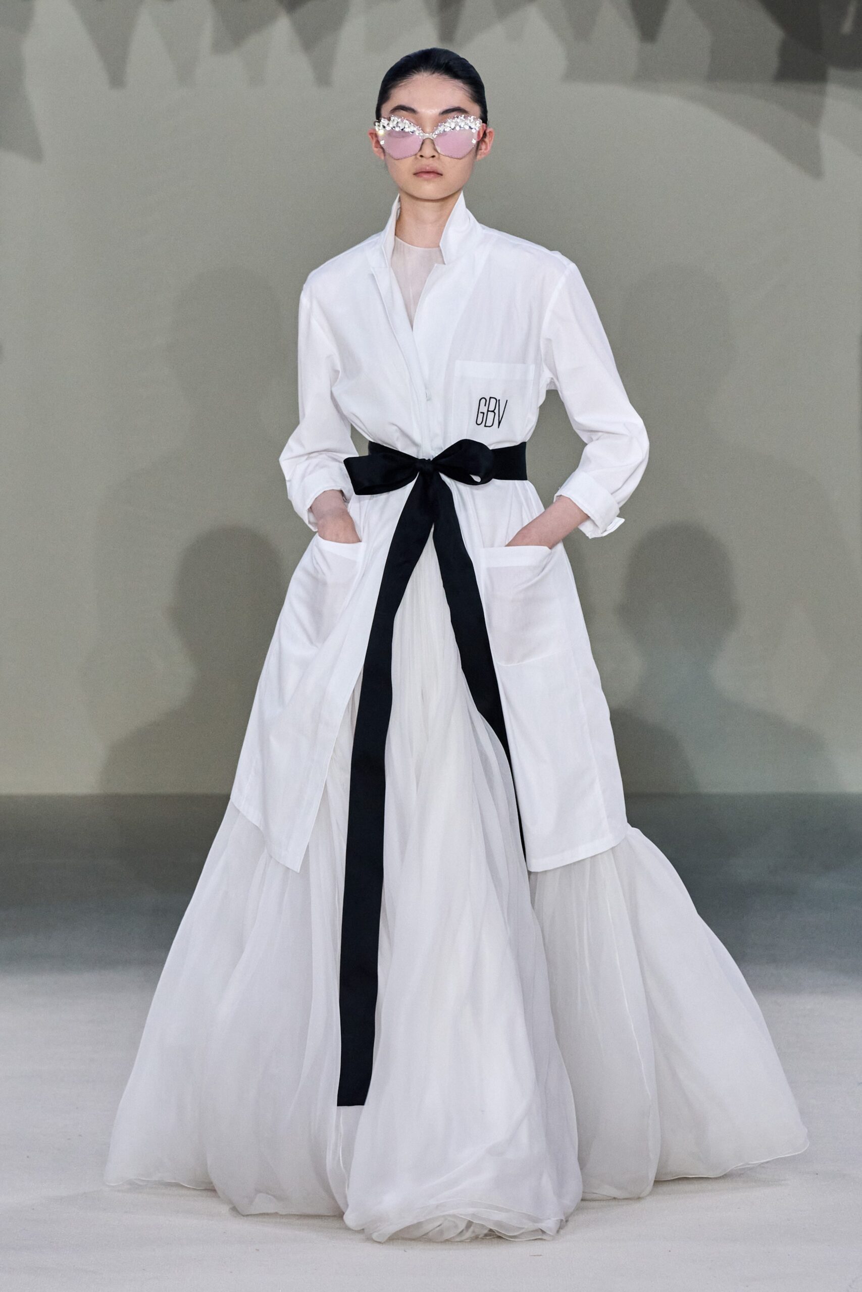 Giambattista Valli F/W 22 Couture Look 55