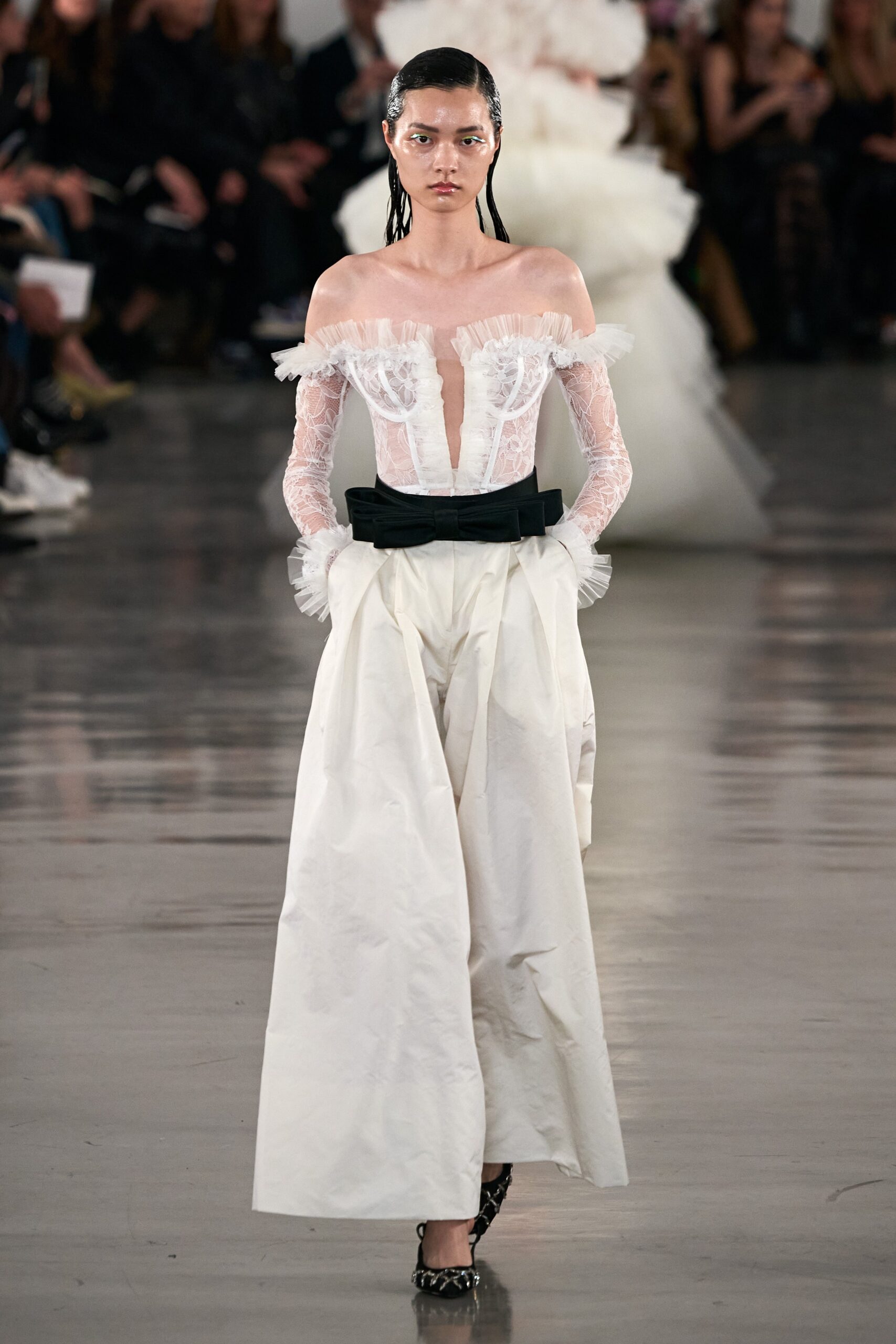 Giambattista Valli F/W 22 Look 55