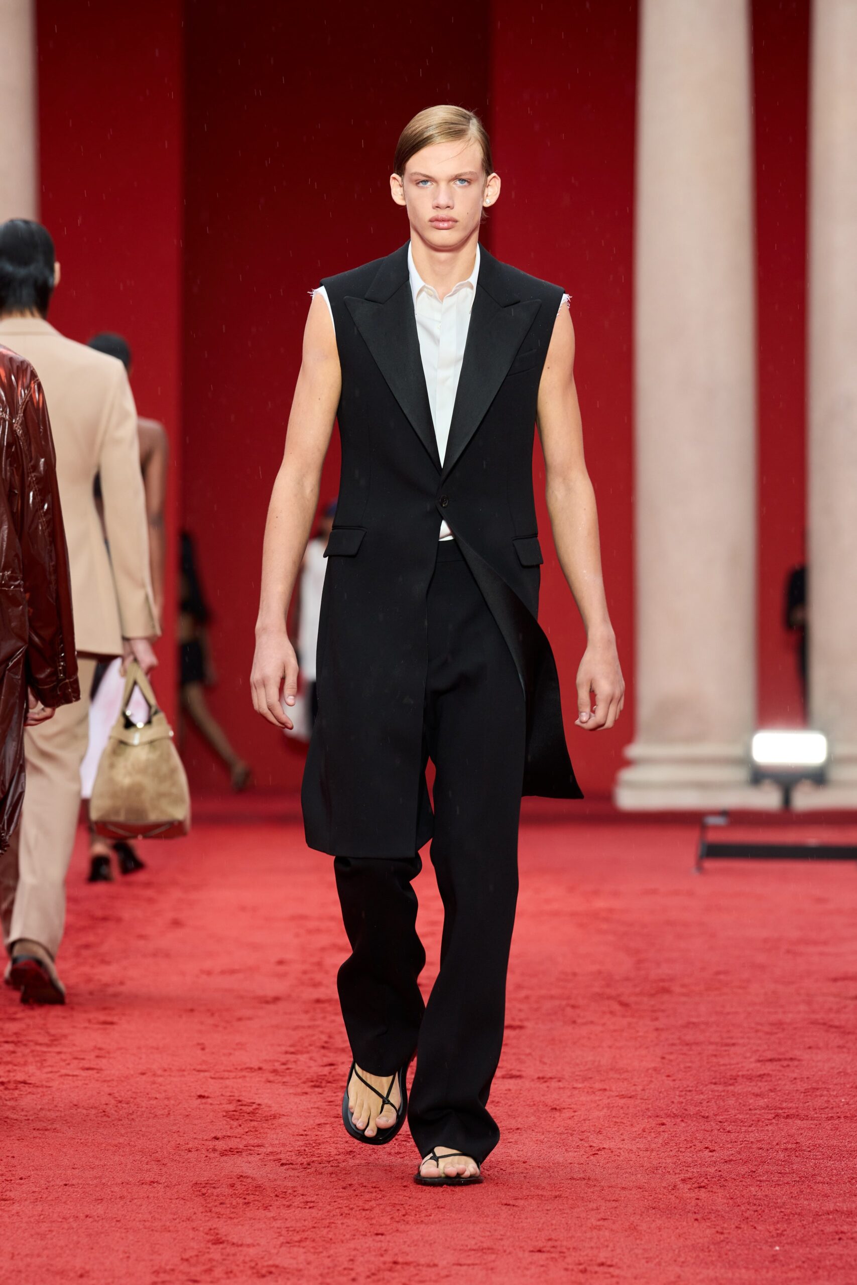 Ferragamo S/S 23 Look 57