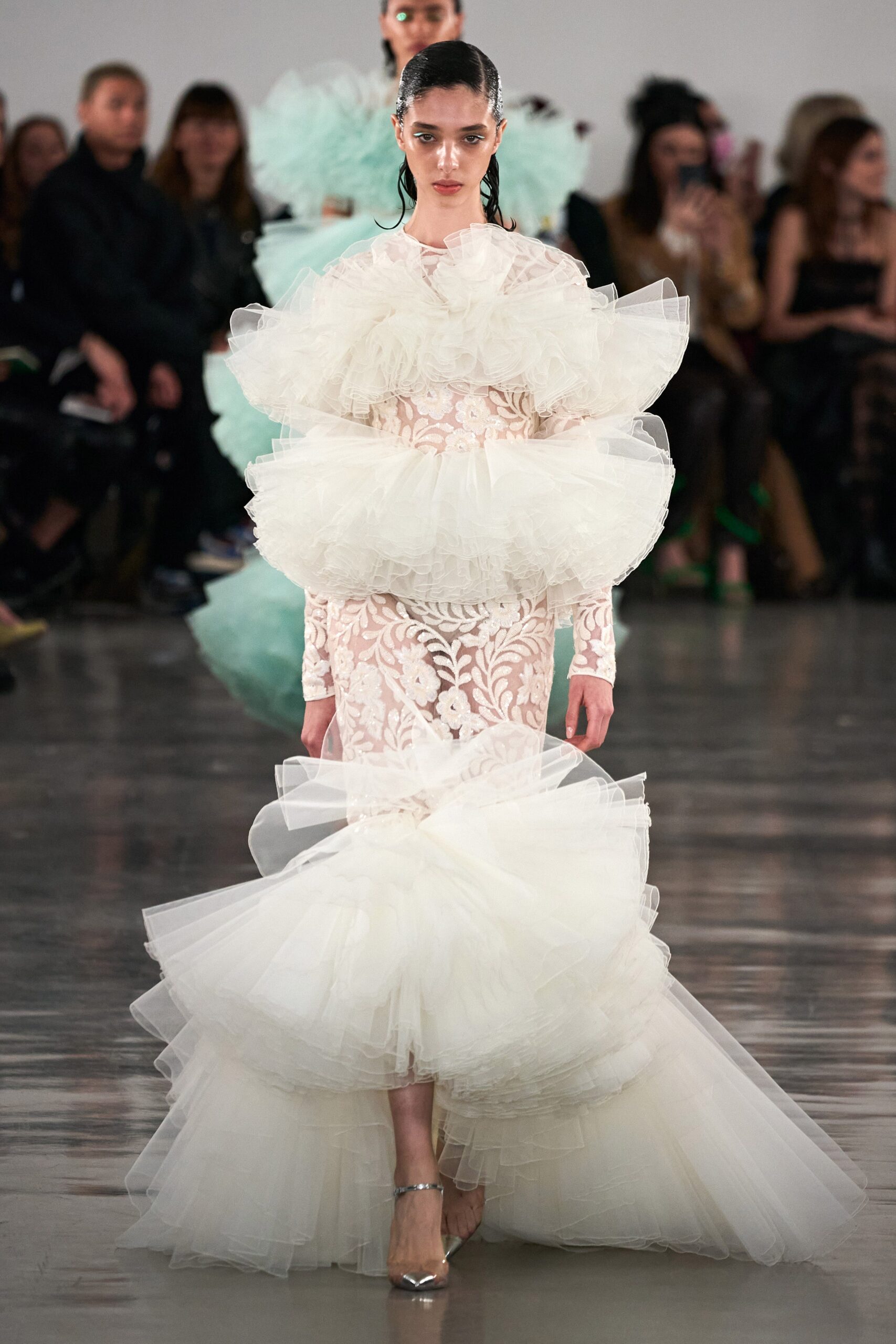 Giambattista Valli F/W 22 Look 57