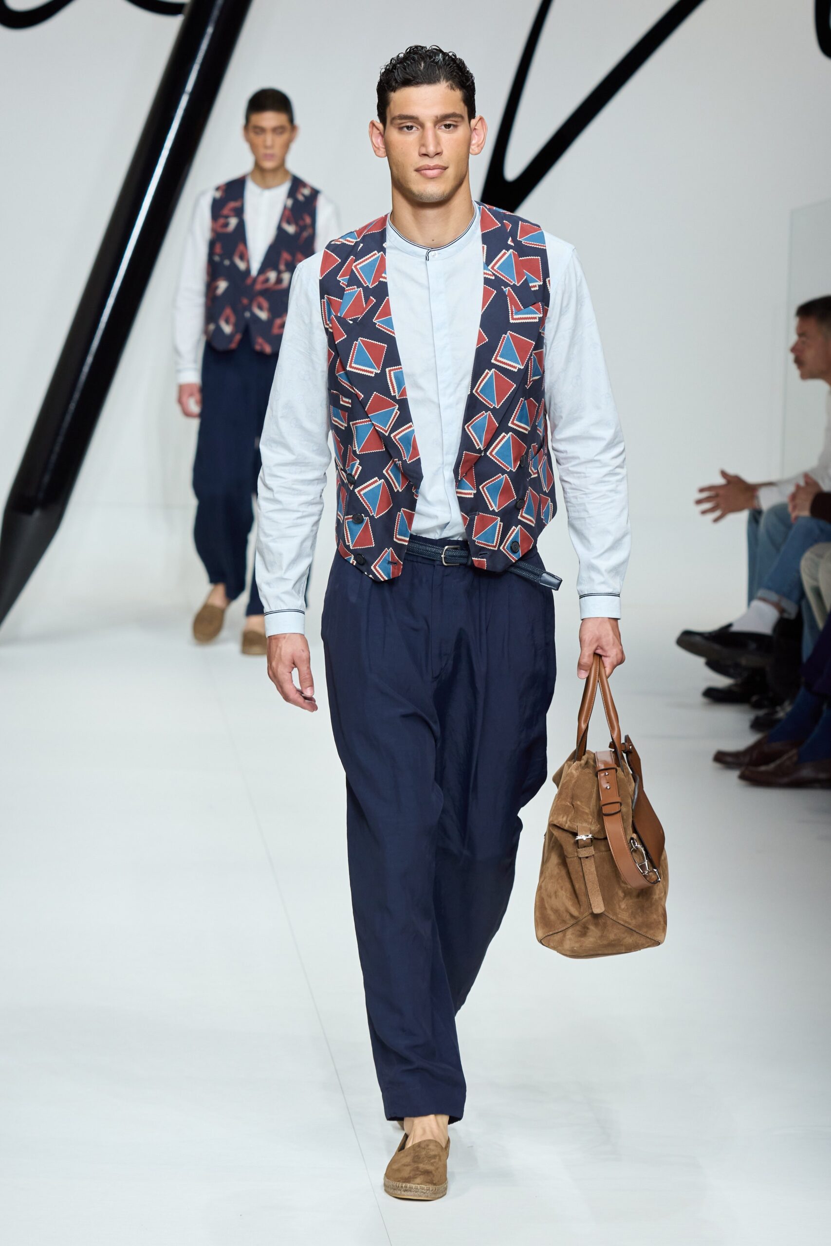 Giorgio Armani S/S 24 Menswear Look 57