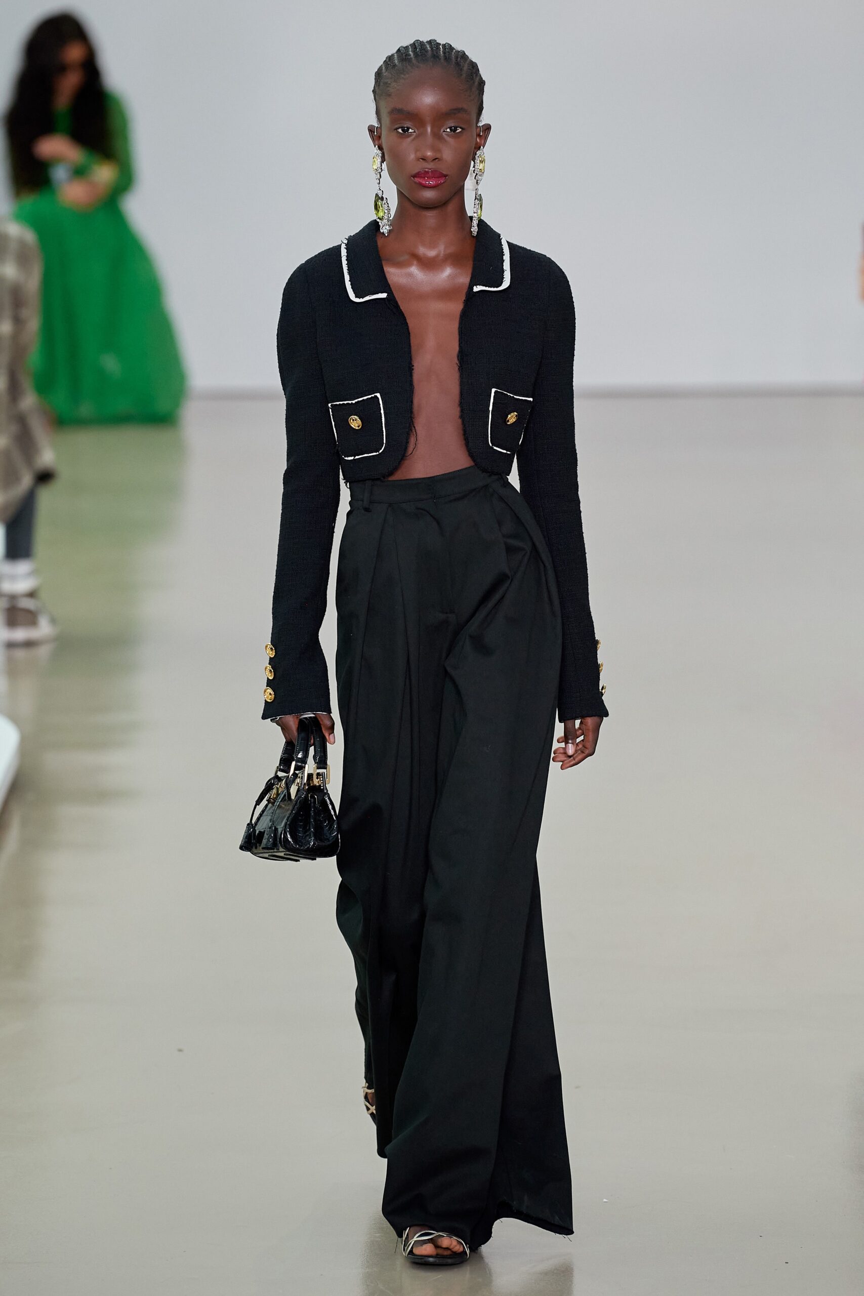 Giambattista Valli S/S 22 Look 57