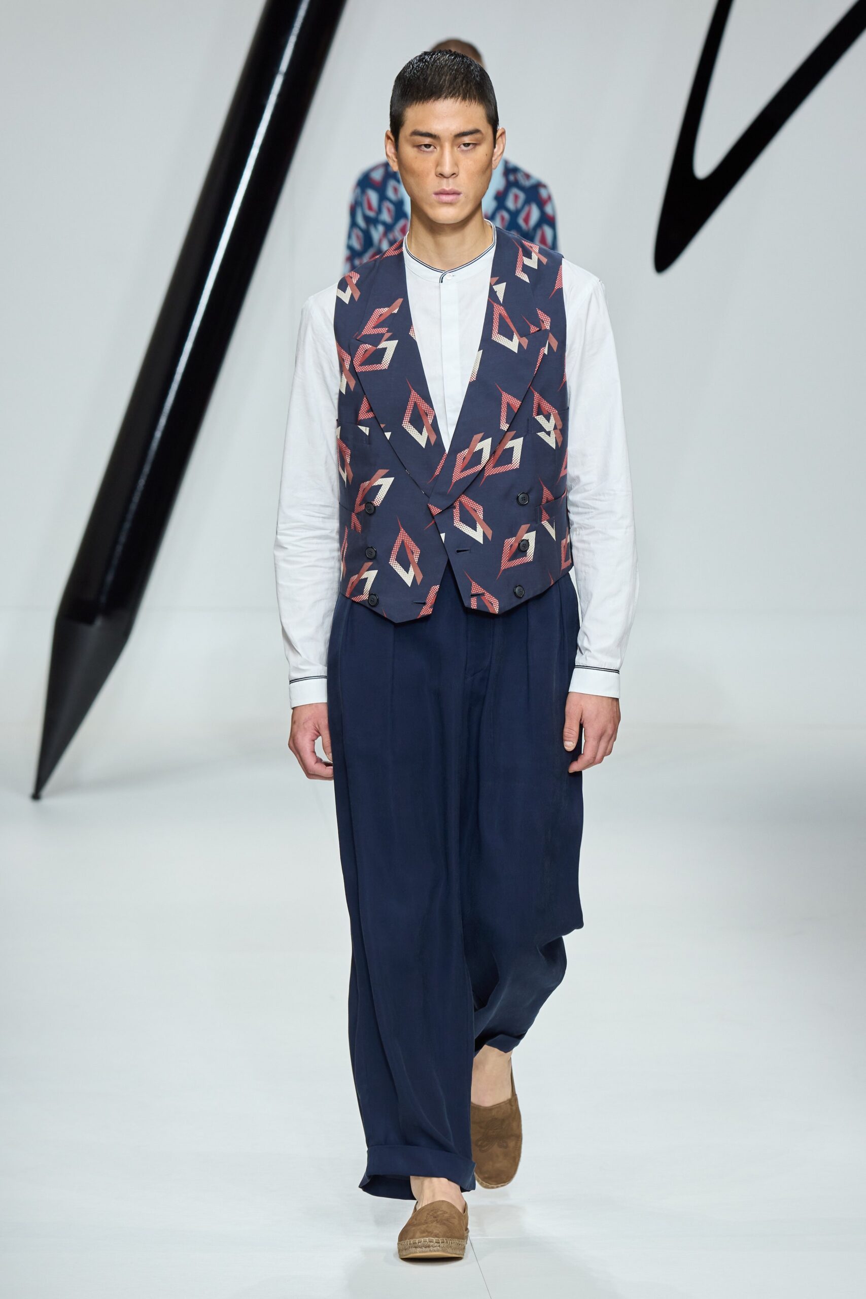 Giorgio Armani S/S 24 Menswear Look 58