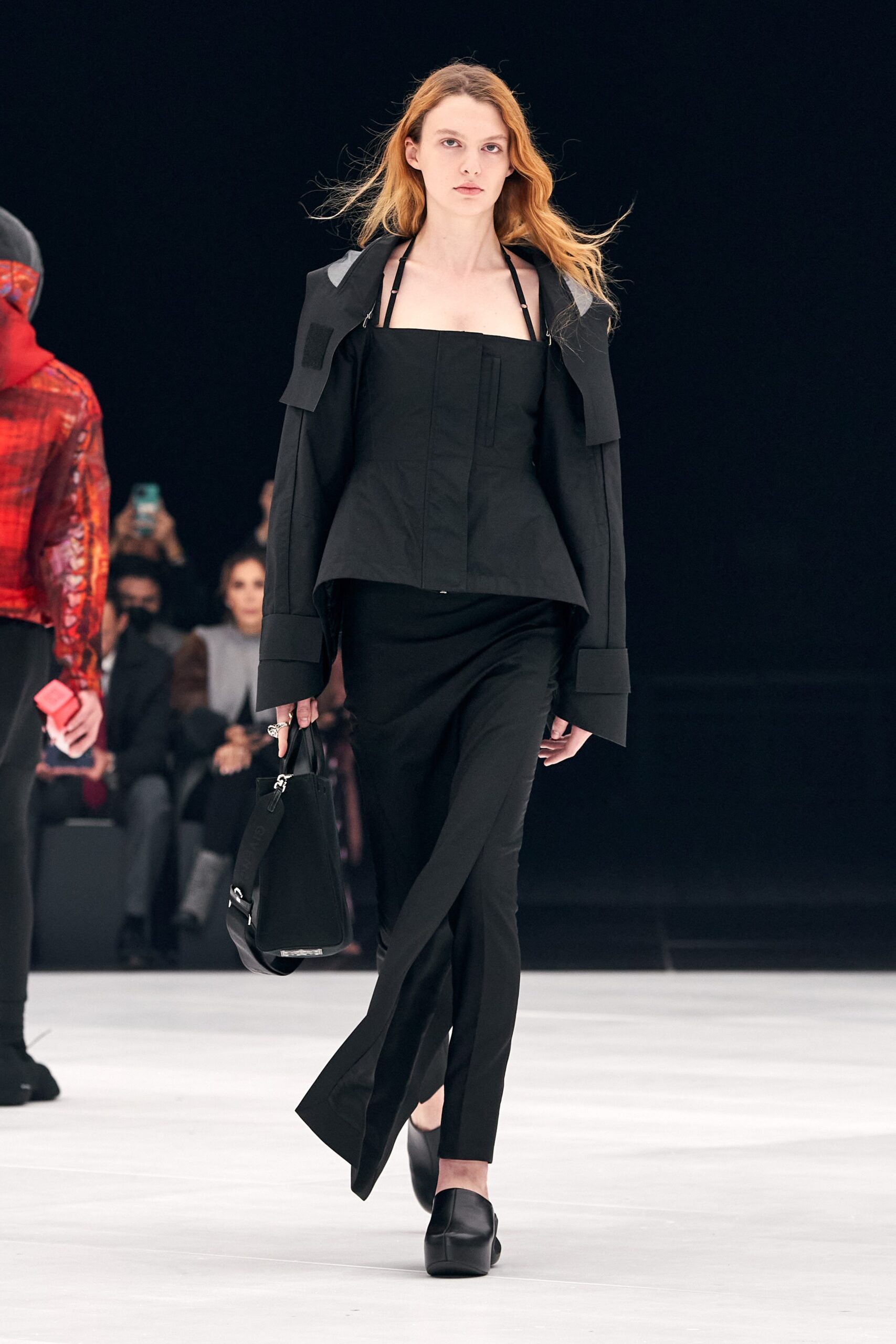 Givenchy S/S 22 Look 61